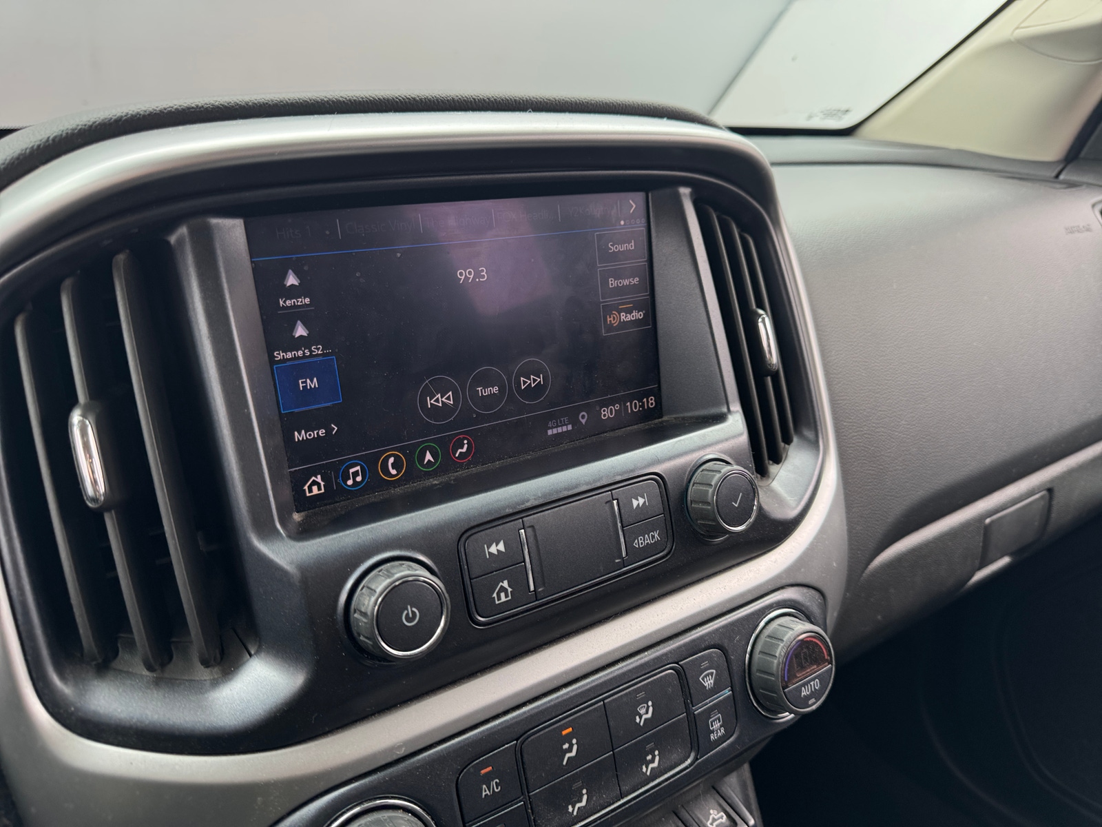 Thumbnail: 2019 Chevrolet Colorado - 3