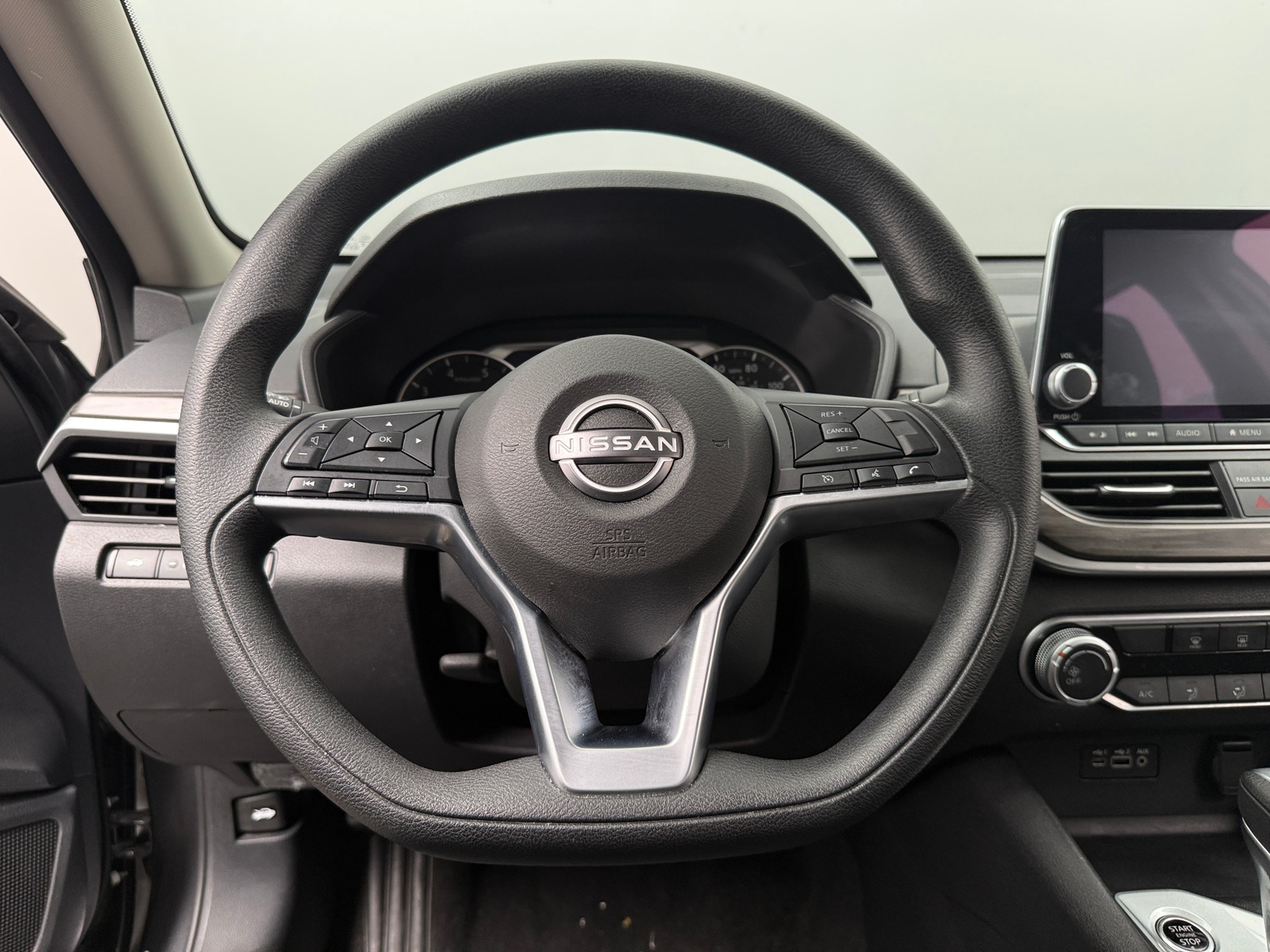 Thumbnail: 2025 Nissan Altima - 5
