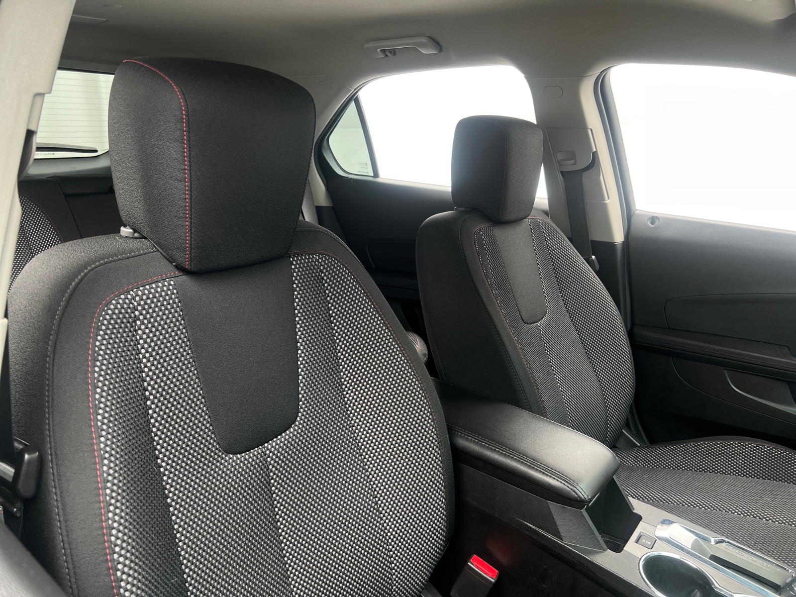 Thumbnail: 2017 Chevrolet Equinox - 2