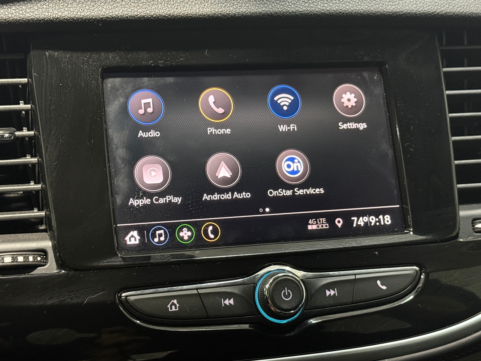 Thumbnail: 2022 Buick Encore - 3