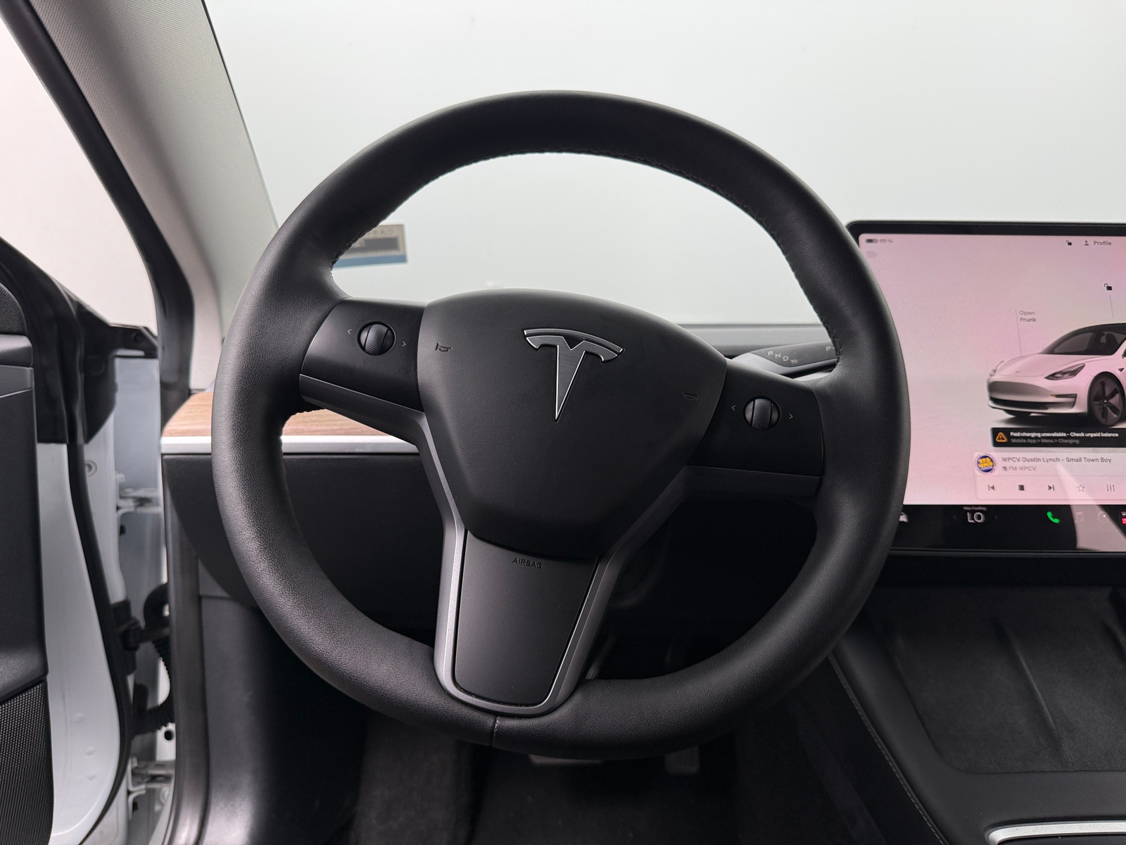 Thumbnail: 2023 Tesla Model 3 - 4