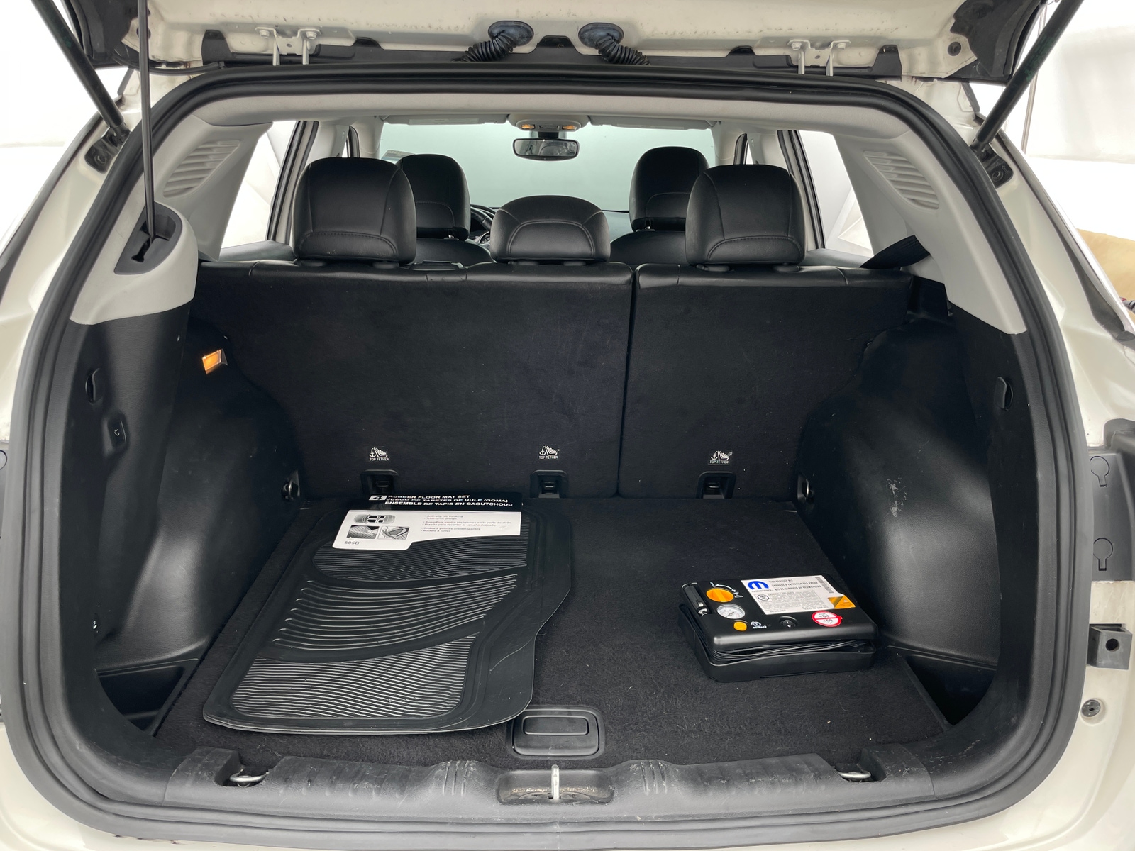 Thumbnail: 2018 Jeep Compass - 6