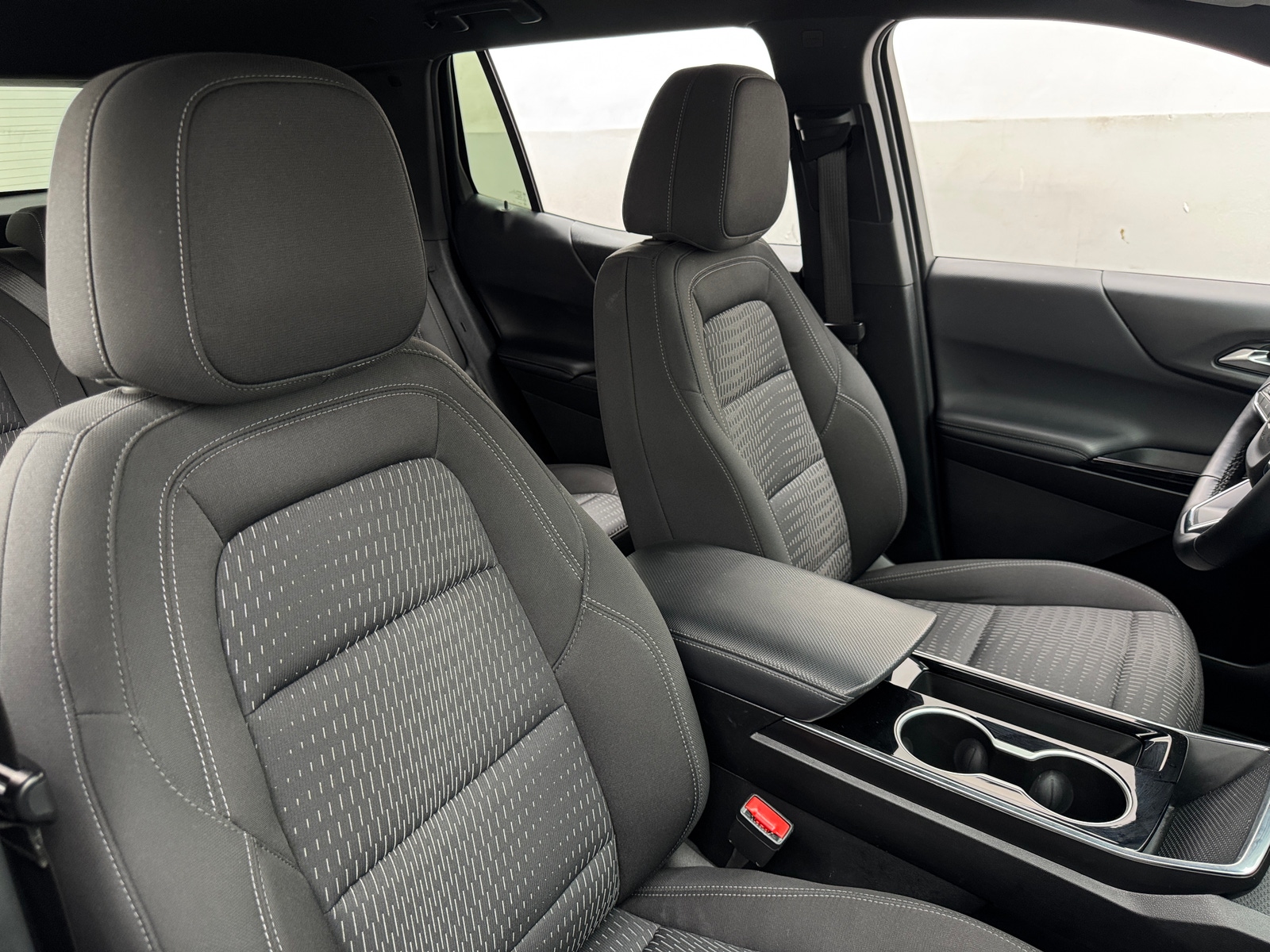 Thumbnail: 2025 Chevrolet Equinox - 2