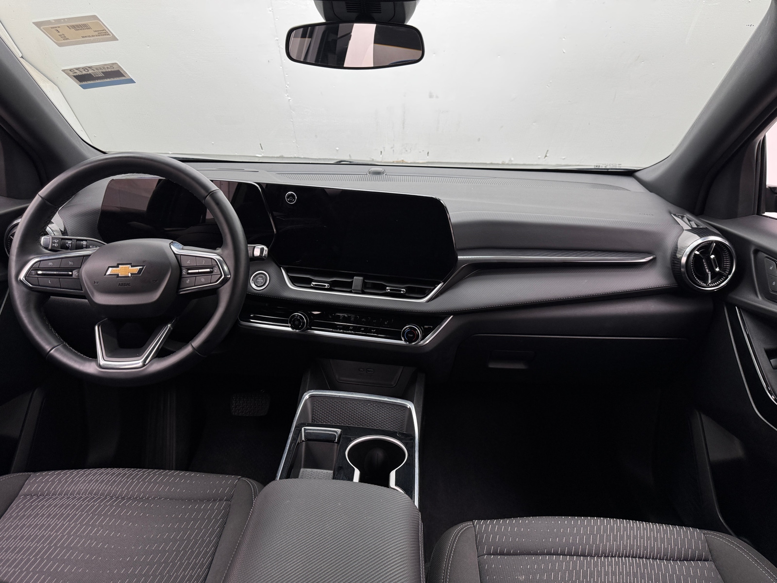 Thumbnail: 2025 Chevrolet Equinox - 3