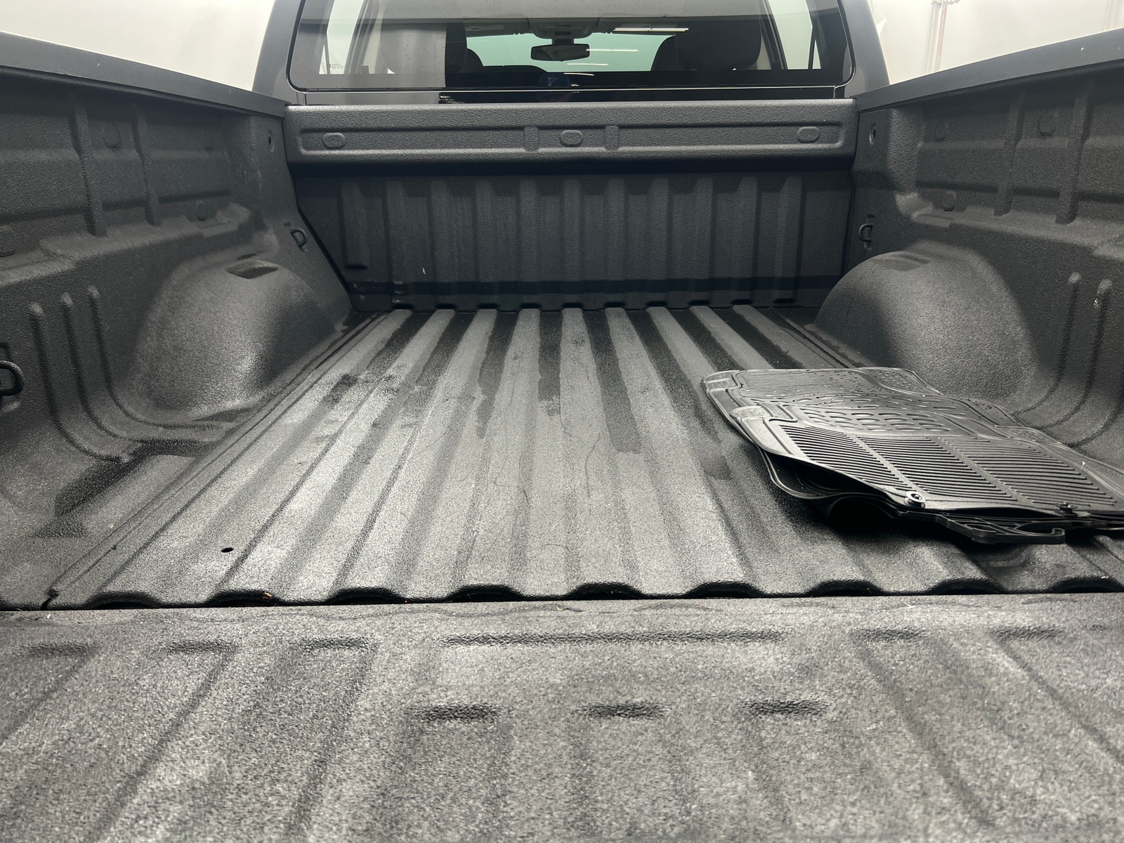Thumbnail: 2019 Chevrolet Colorado - 7