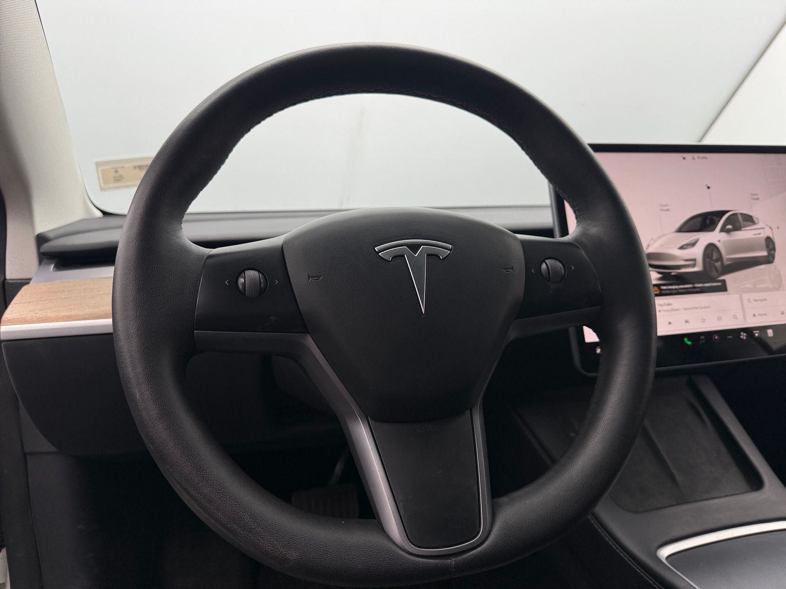 Thumbnail: 2023 Tesla Model 3 - 4