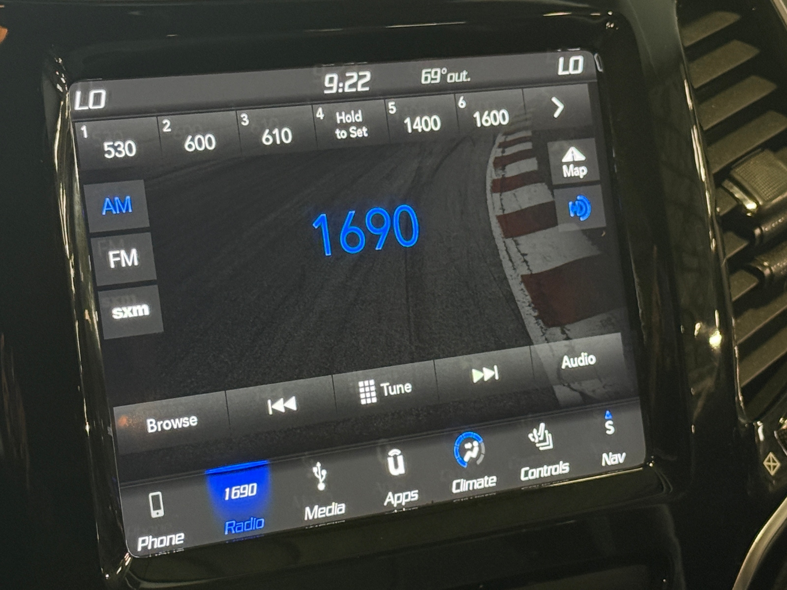 Thumbnail: 2019 Jeep Cherokee - 3