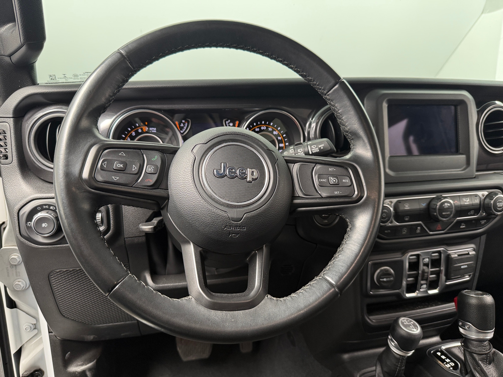 Thumbnail: 2022 Jeep Wrangler - 5