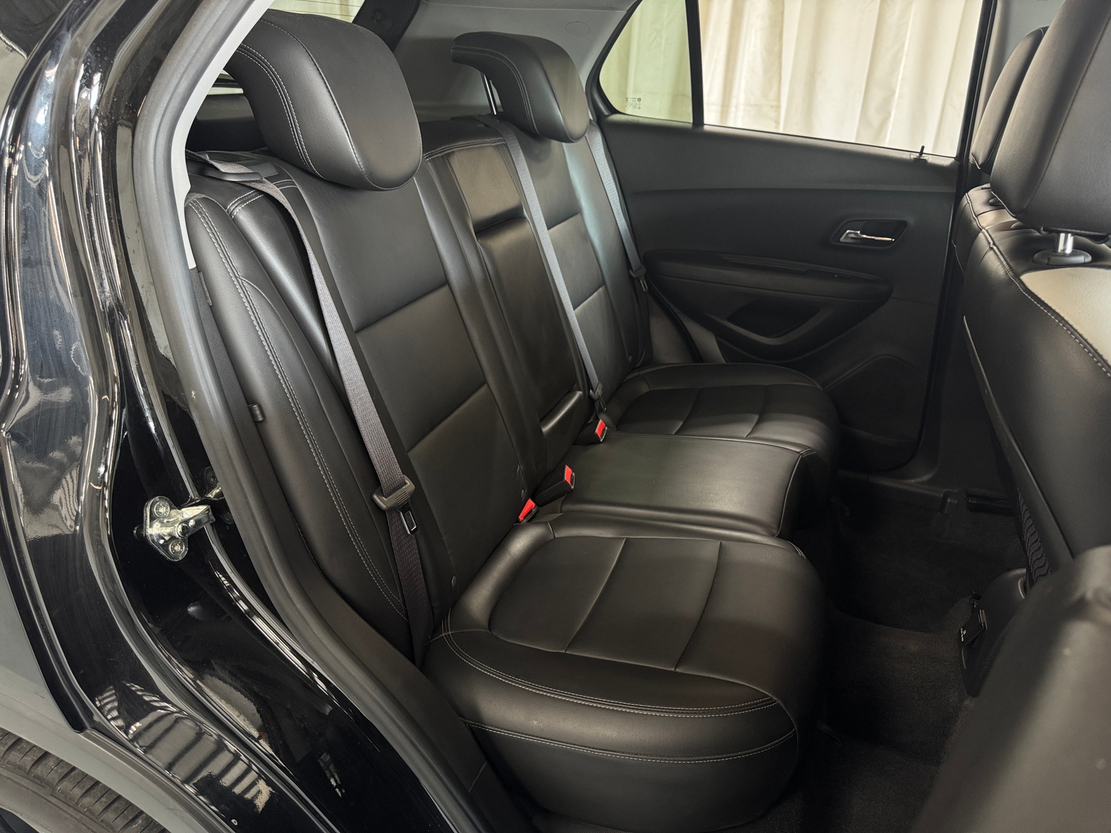 Thumbnail: 2018 Chevrolet Trax - 5
