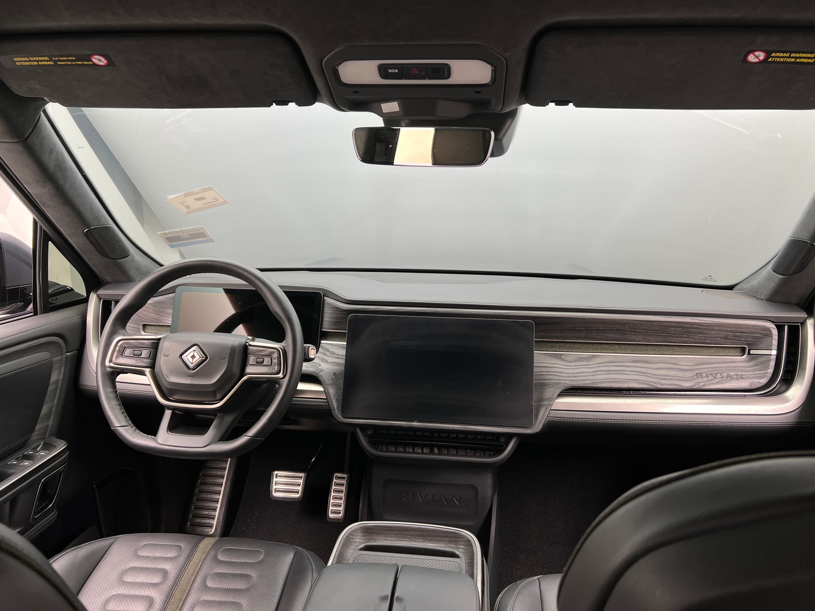 Thumbnail: 2022 Rivian R1T - 2