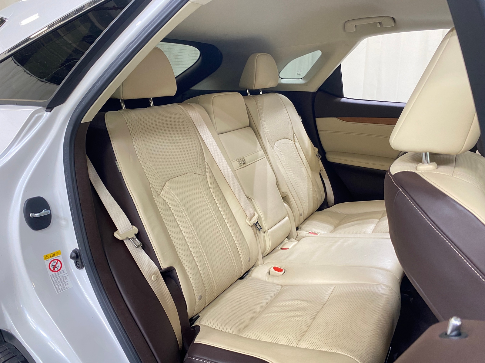 Thumbnail: 2016 Lexus RX - 5