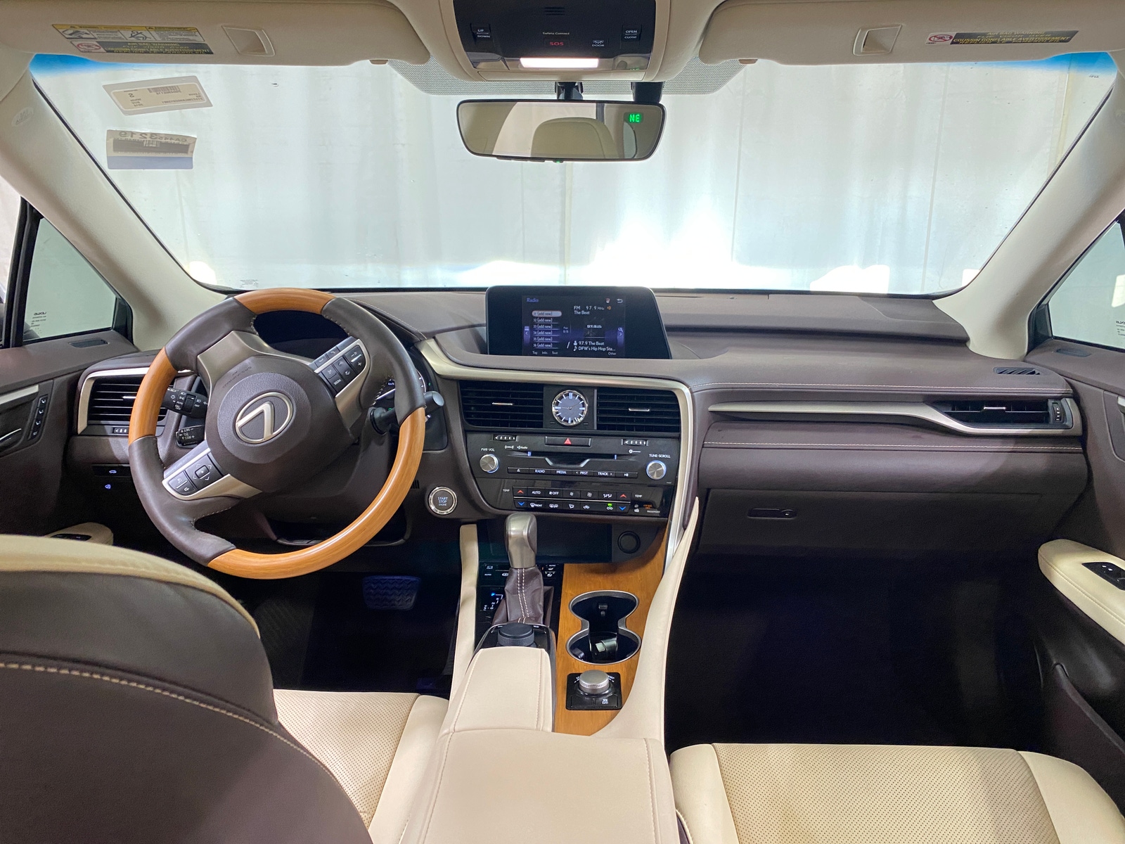 Thumbnail: 2016 Lexus RX - 2