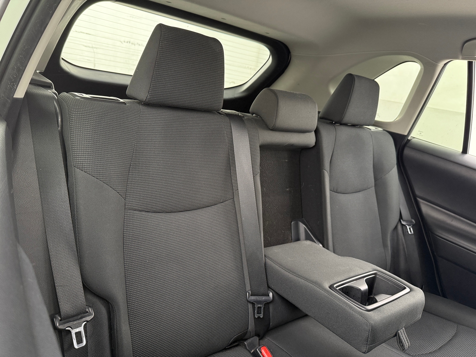 Thumbnail: 2019 Toyota RAV4 - 6