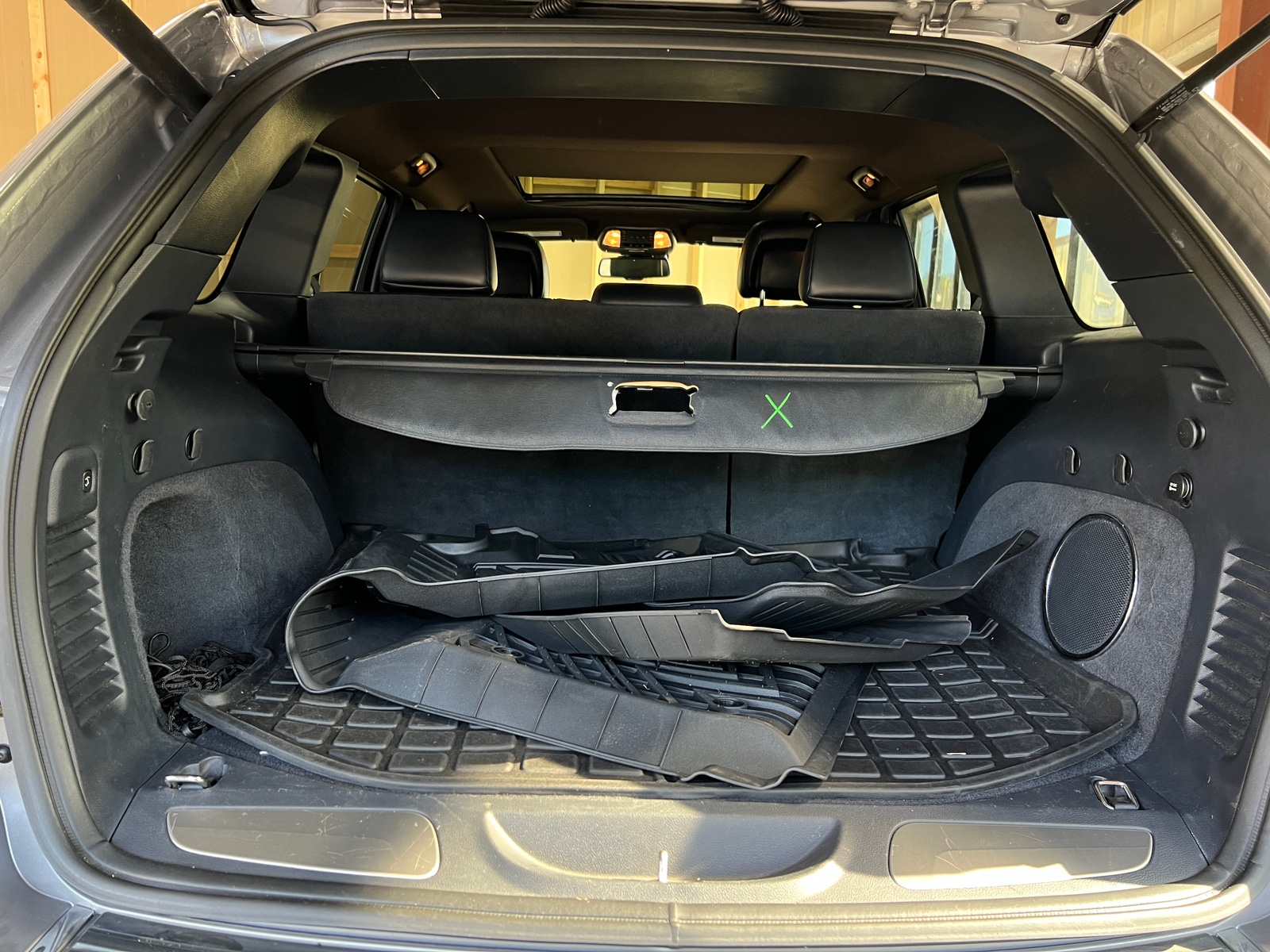 Thumbnail: 2015 Jeep Grand Cherokee - 6