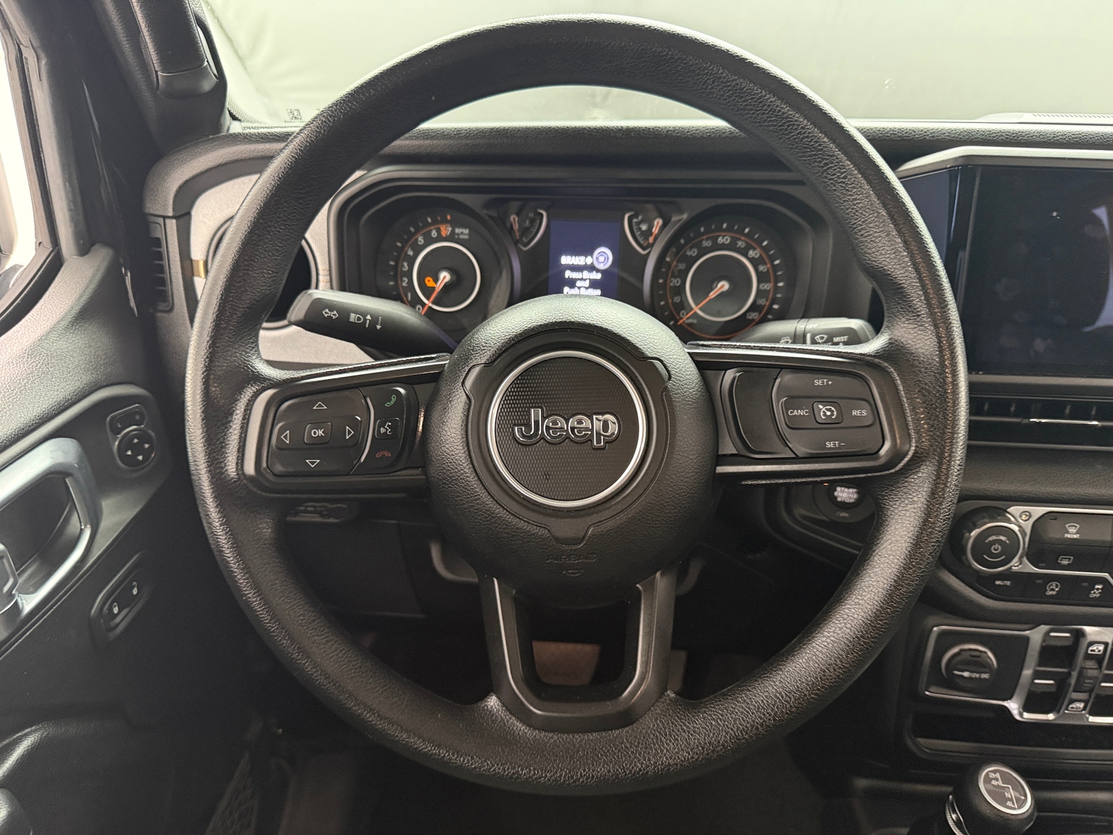 Thumbnail: 2025 Jeep Gladiator - 5