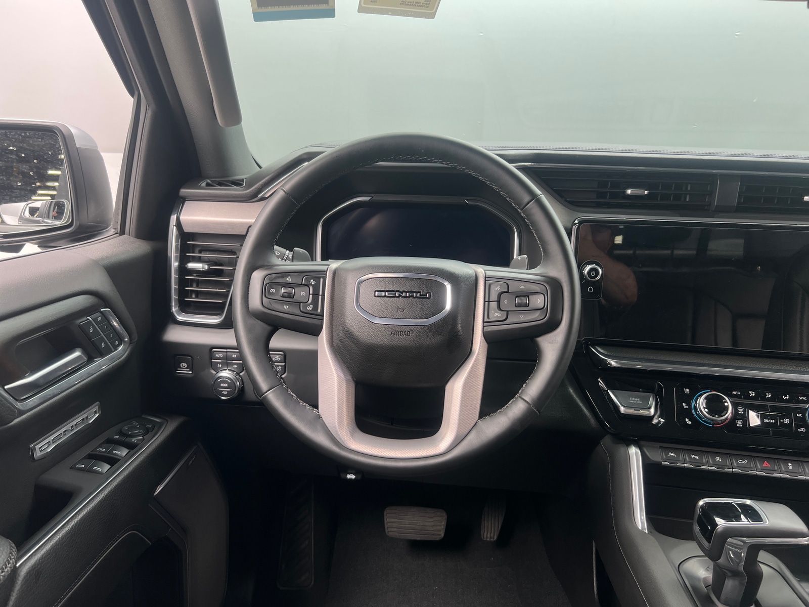 Thumbnail: 2024 GMC Sierra 1500 - 4