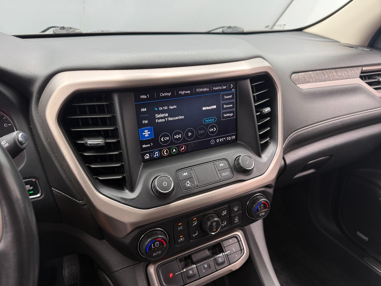Thumbnail: 2020 GMC Acadia - 3