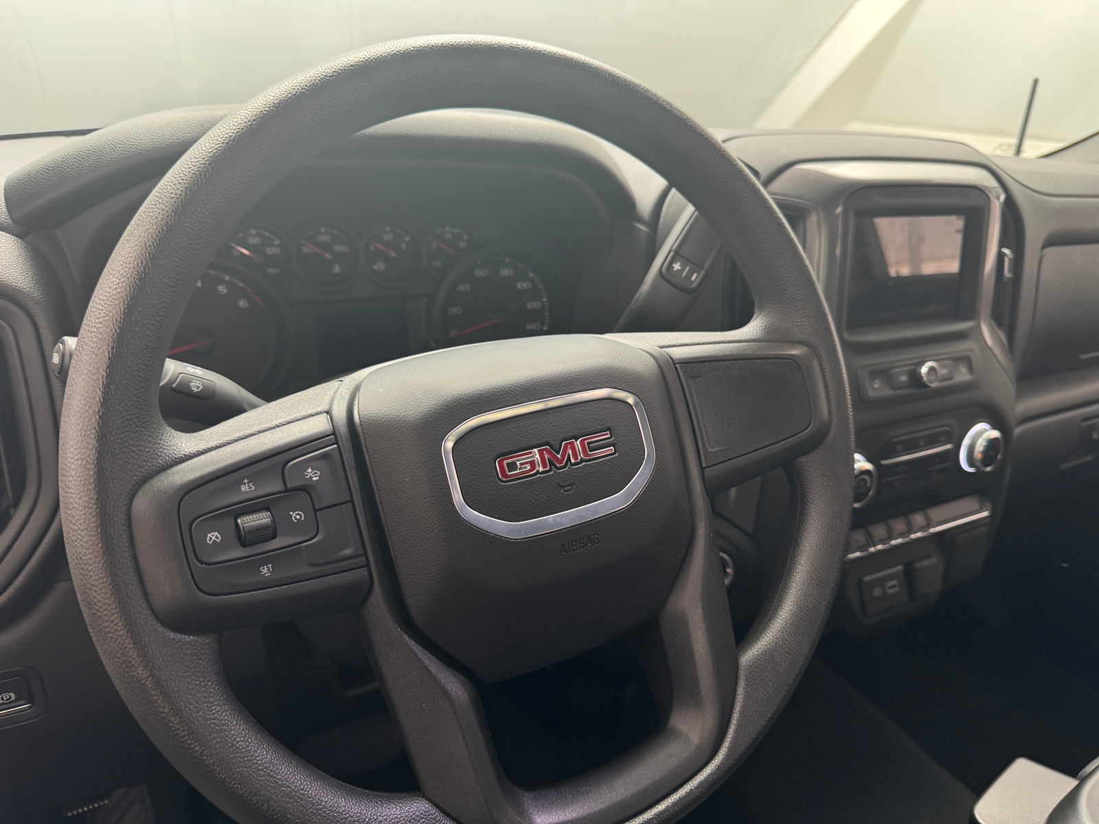 Thumbnail: 2025 GMC Sierra 1500 - 4