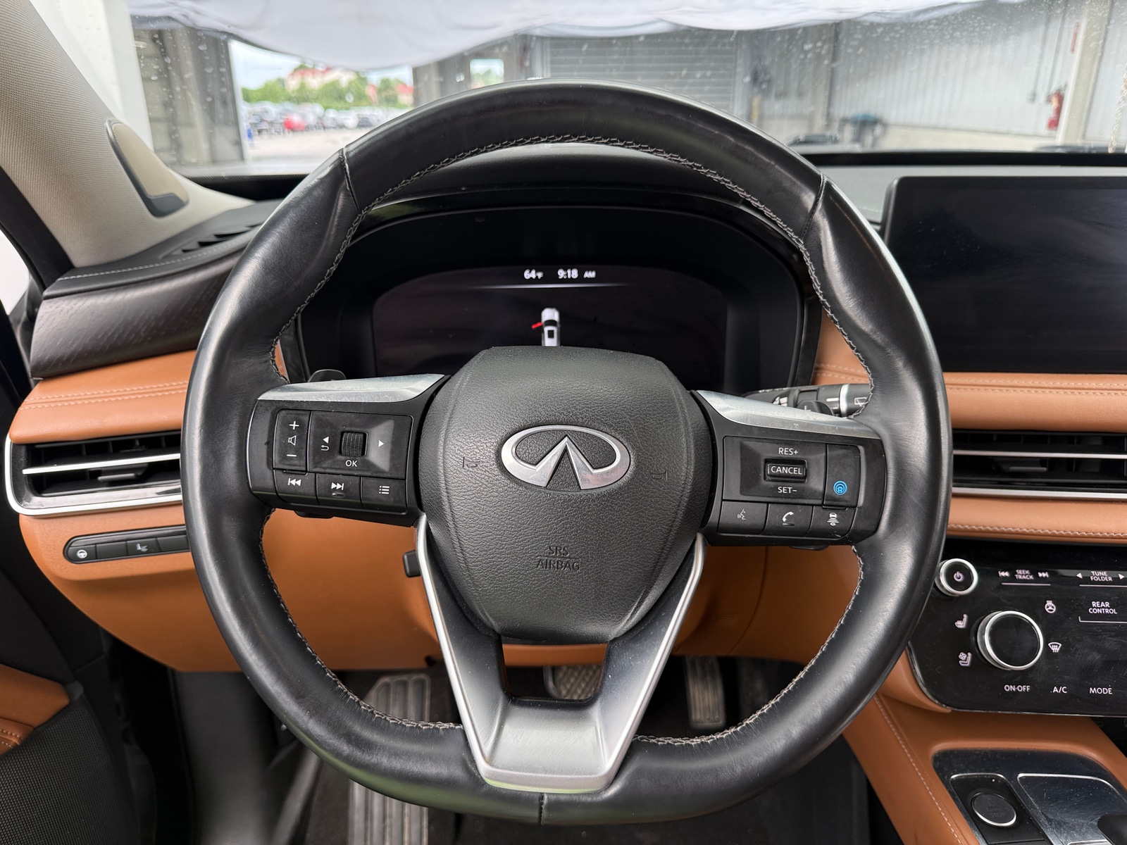 Thumbnail: 2023 INFINITI QX60 - 4