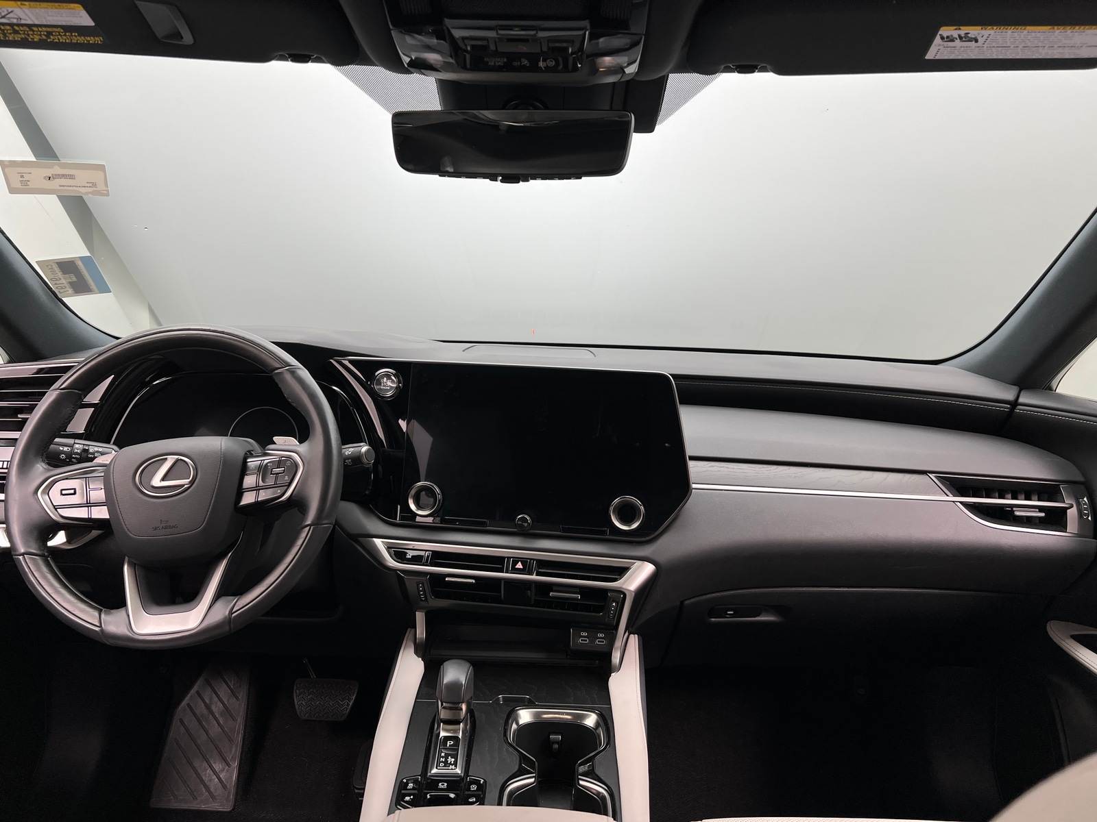 Thumbnail: 2023 Lexus RX - 2