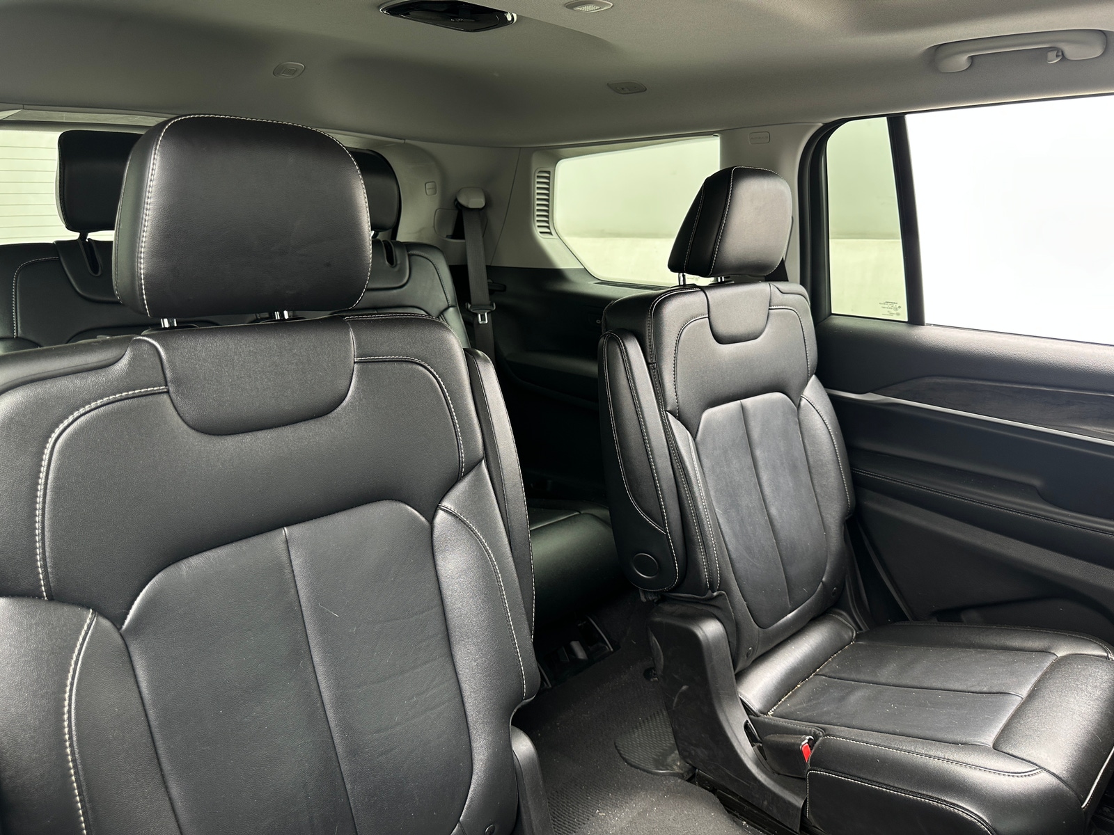 Thumbnail: 2021 Jeep Grand Cherokee L - 5