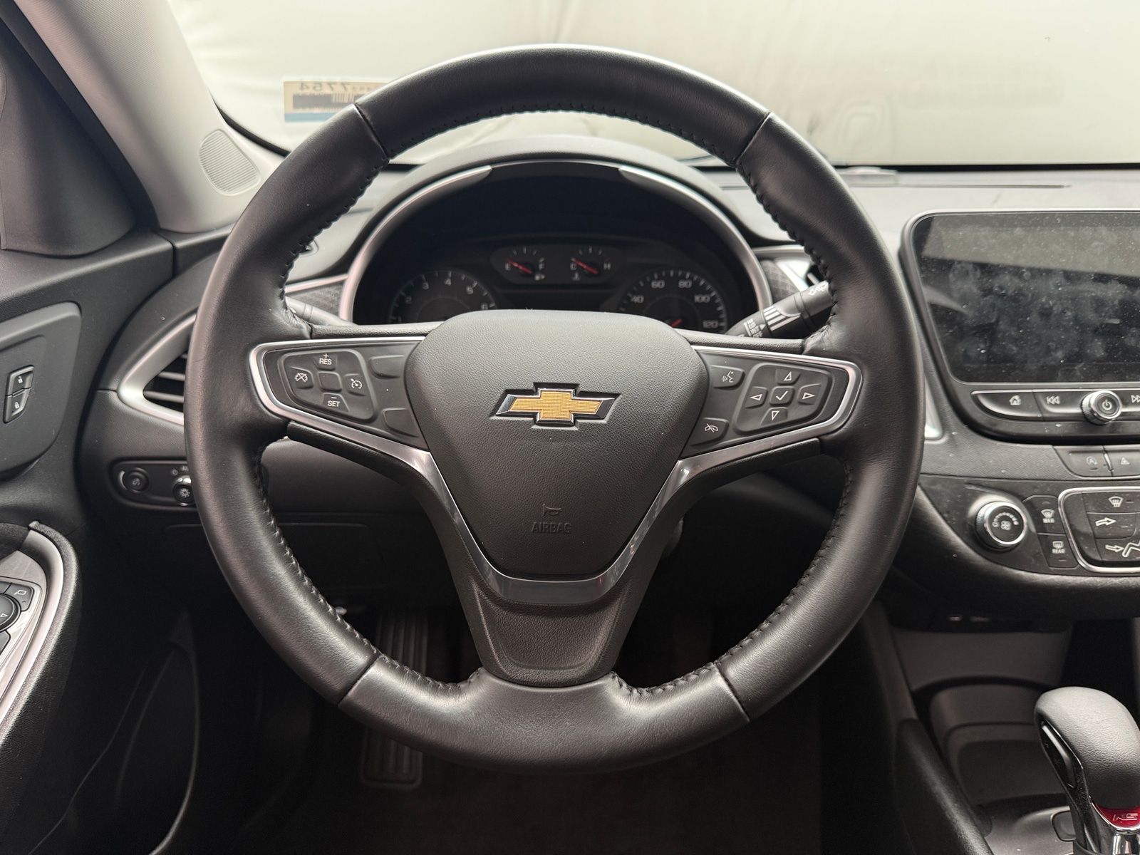 Thumbnail: 2022 Chevrolet Malibu - 5