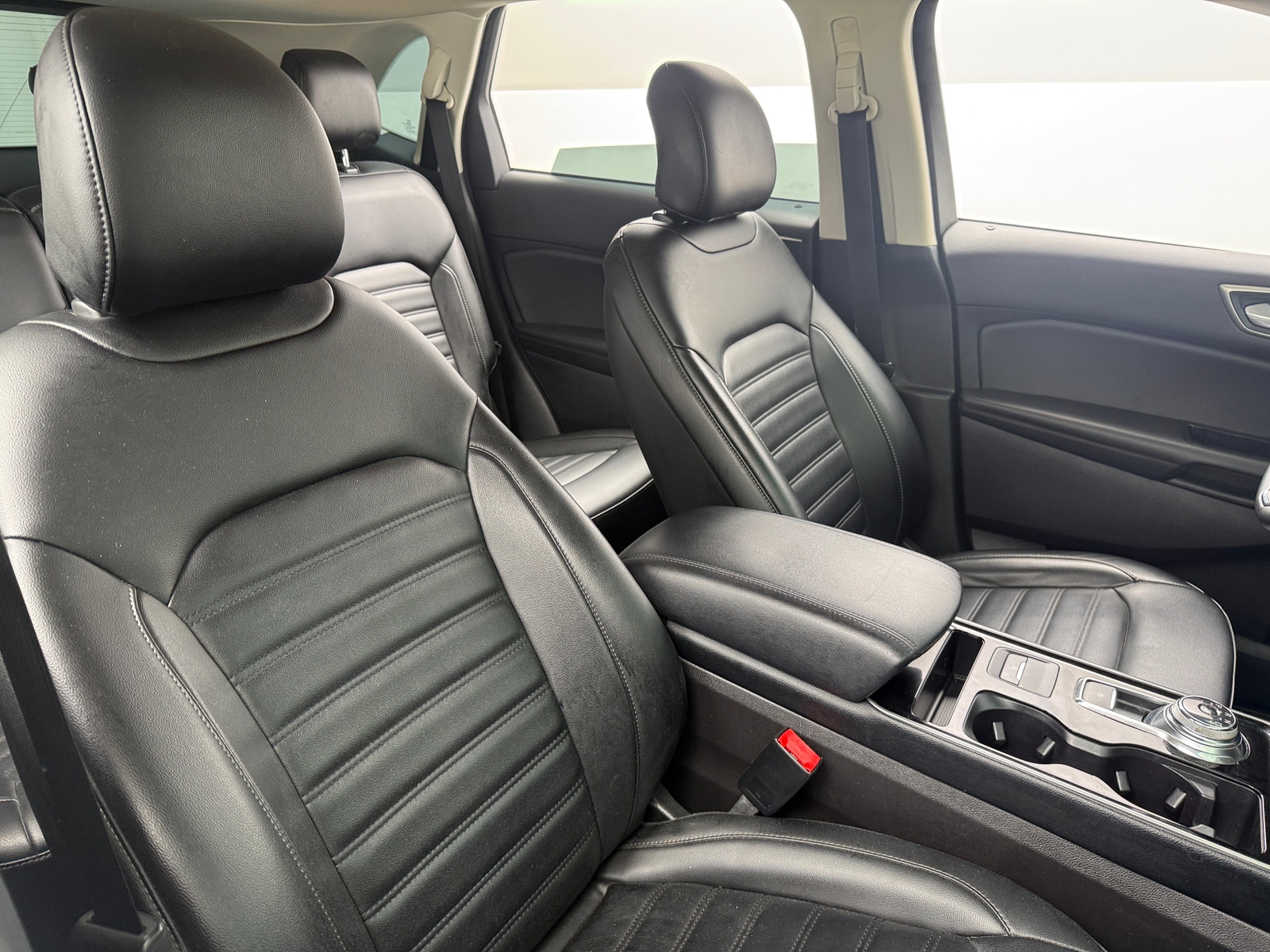 Thumbnail: 2019 Ford Edge - 2