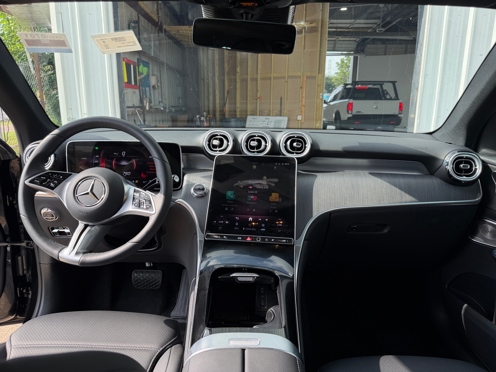 Thumbnail: 2026 Mercedes-Benz GLC - 2