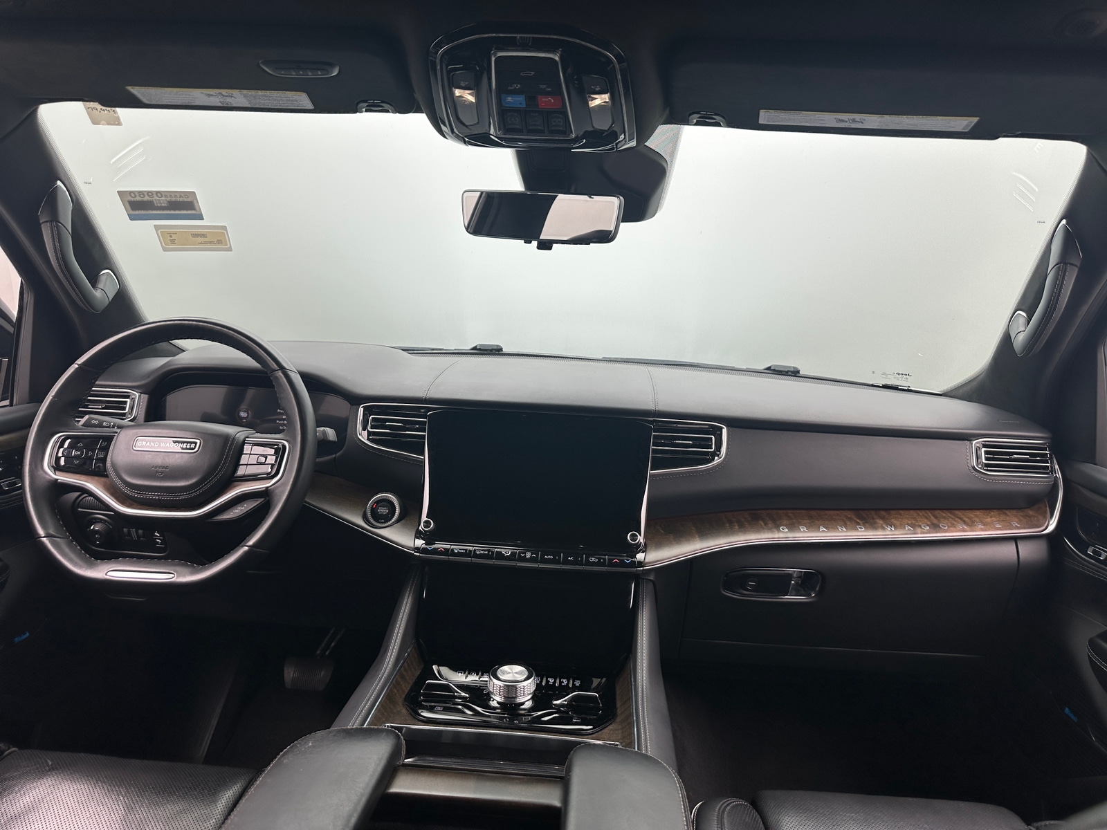 Thumbnail: 2023 Jeep Grand Wagoneer L - 2