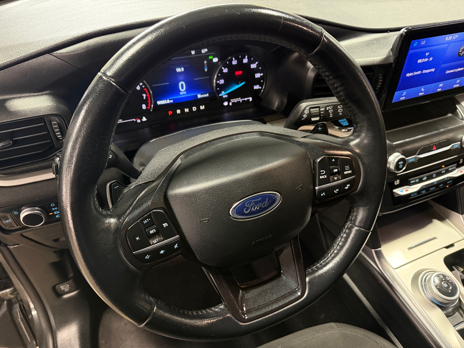 Thumbnail: 2020 Ford Explorer - 5