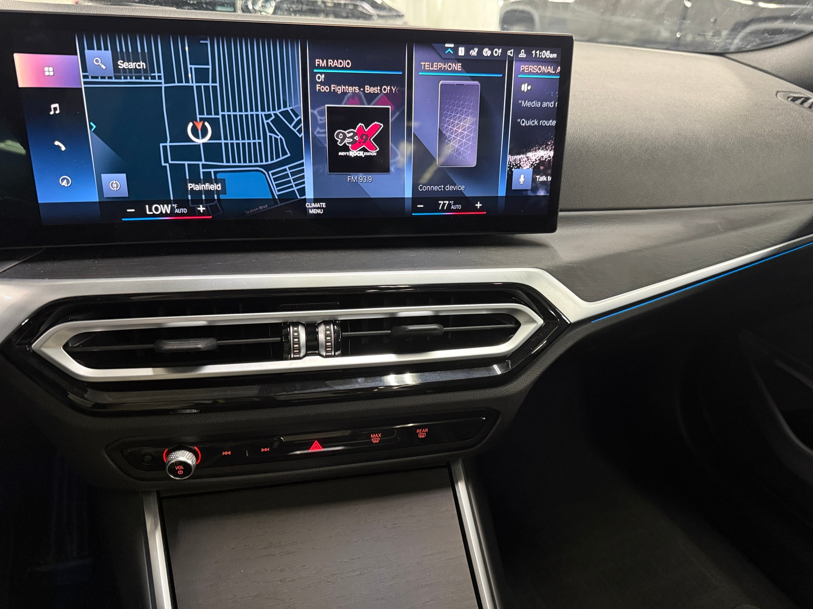 Thumbnail: 2024 BMW 3 Series - 3