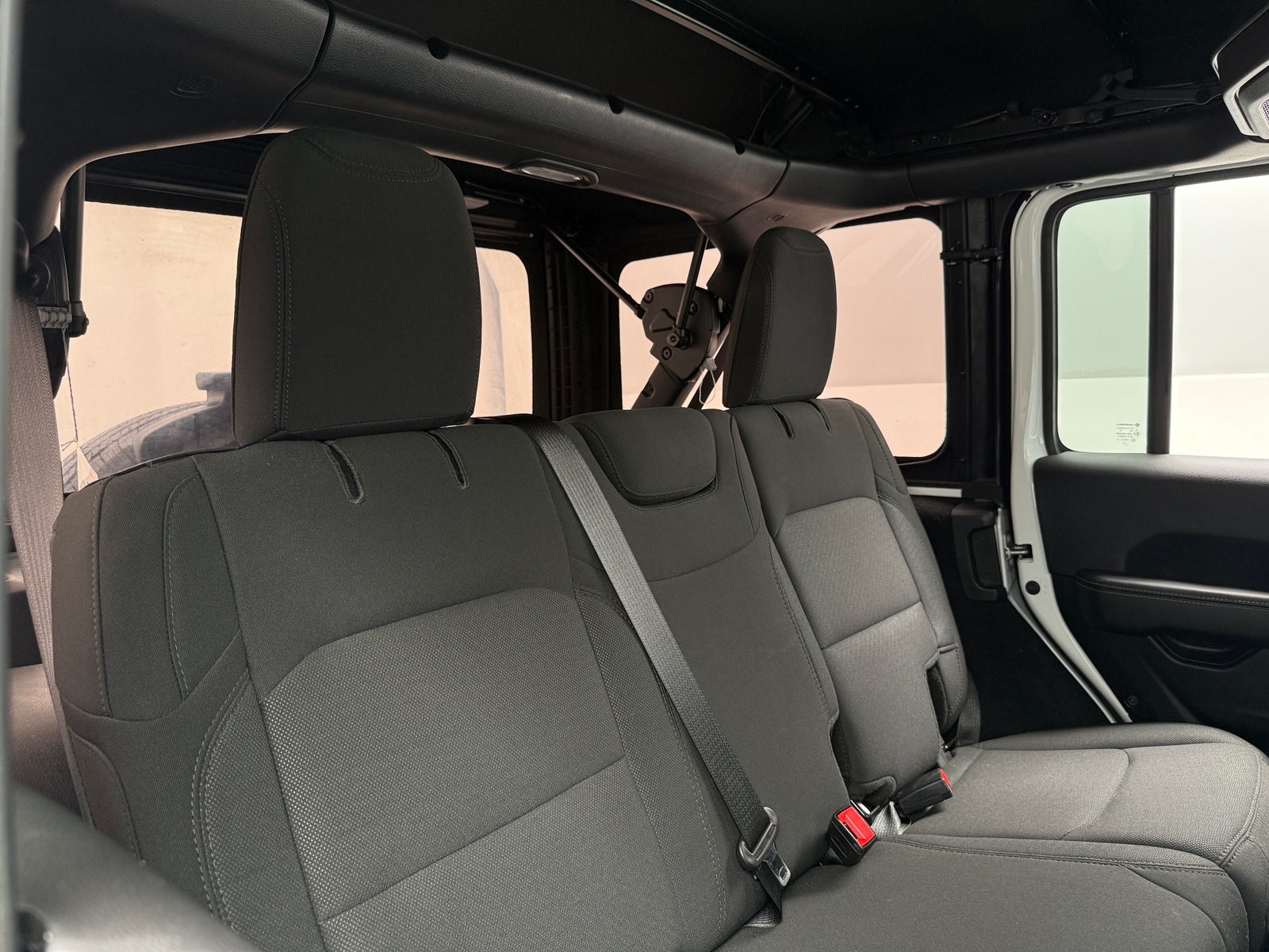 Thumbnail: 2023 Jeep Wrangler - 6