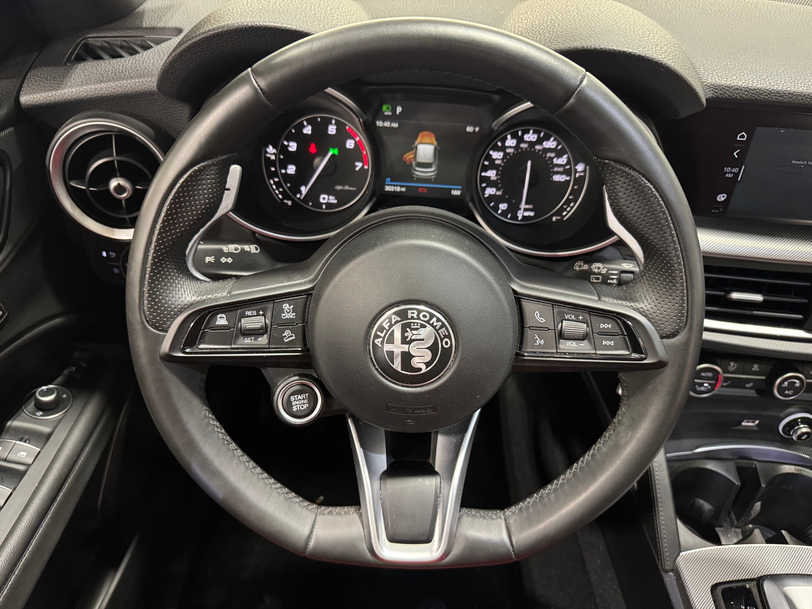 Thumbnail: 2023 Alfa Romeo Stelvio - 4