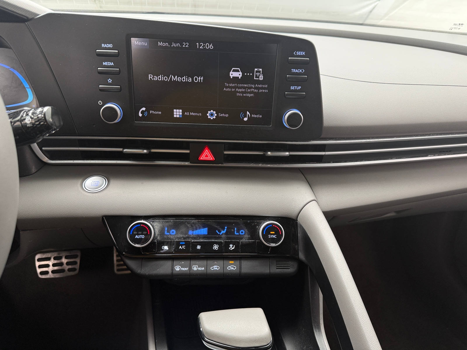 Thumbnail: 2026 Hyundai Elantra - 4