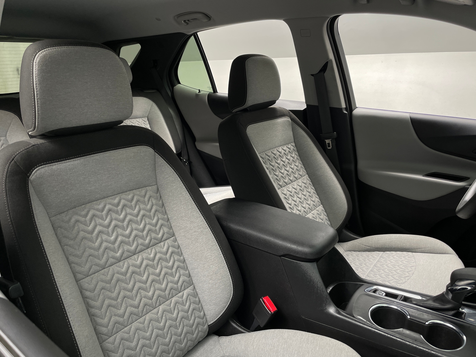 Thumbnail: 2023 Chevrolet Equinox - 2
