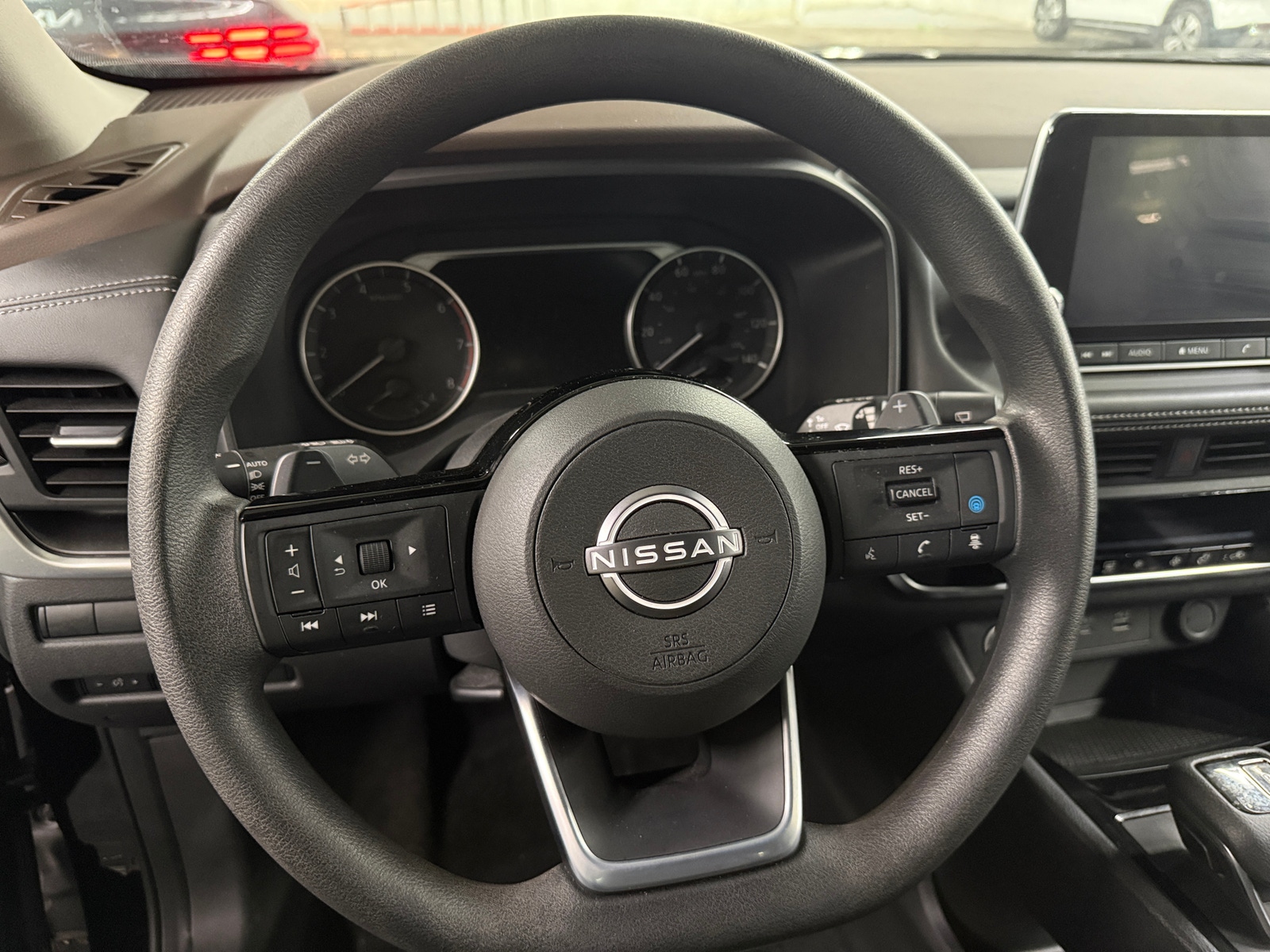 Thumbnail: 2023 Nissan Rogue - 5