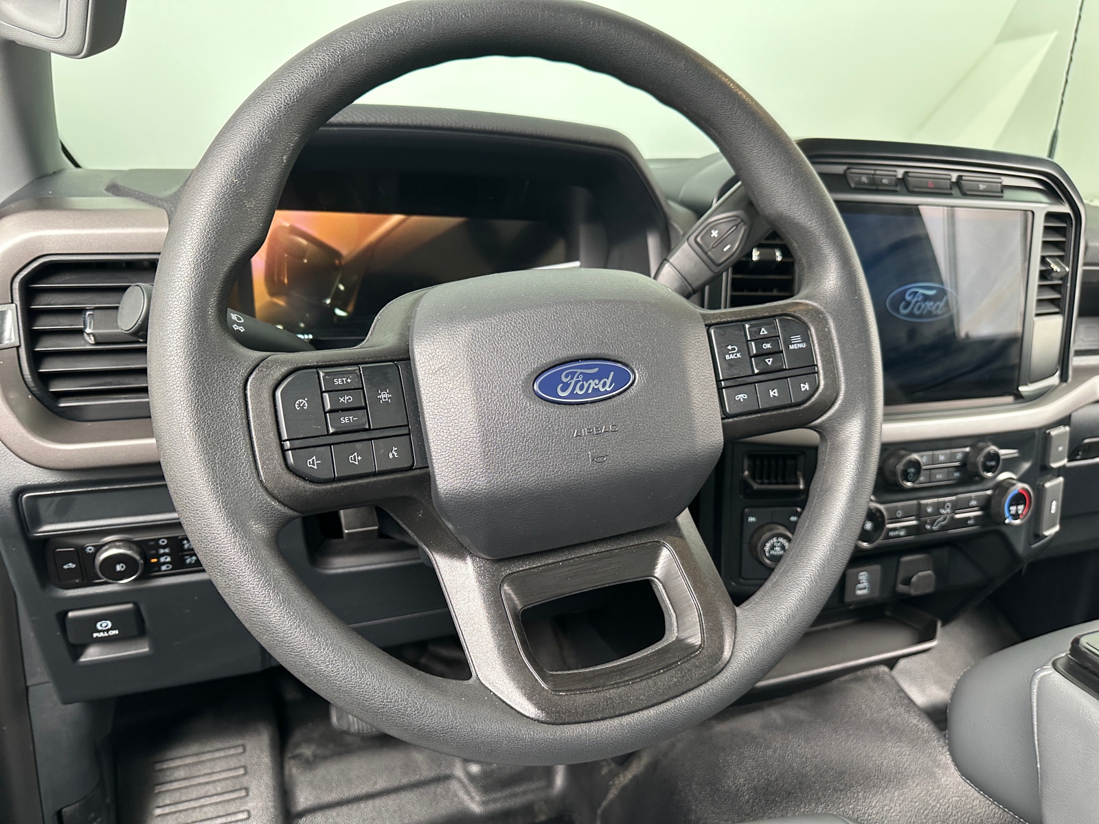 Thumbnail: 2024 Ford Econoline - 4