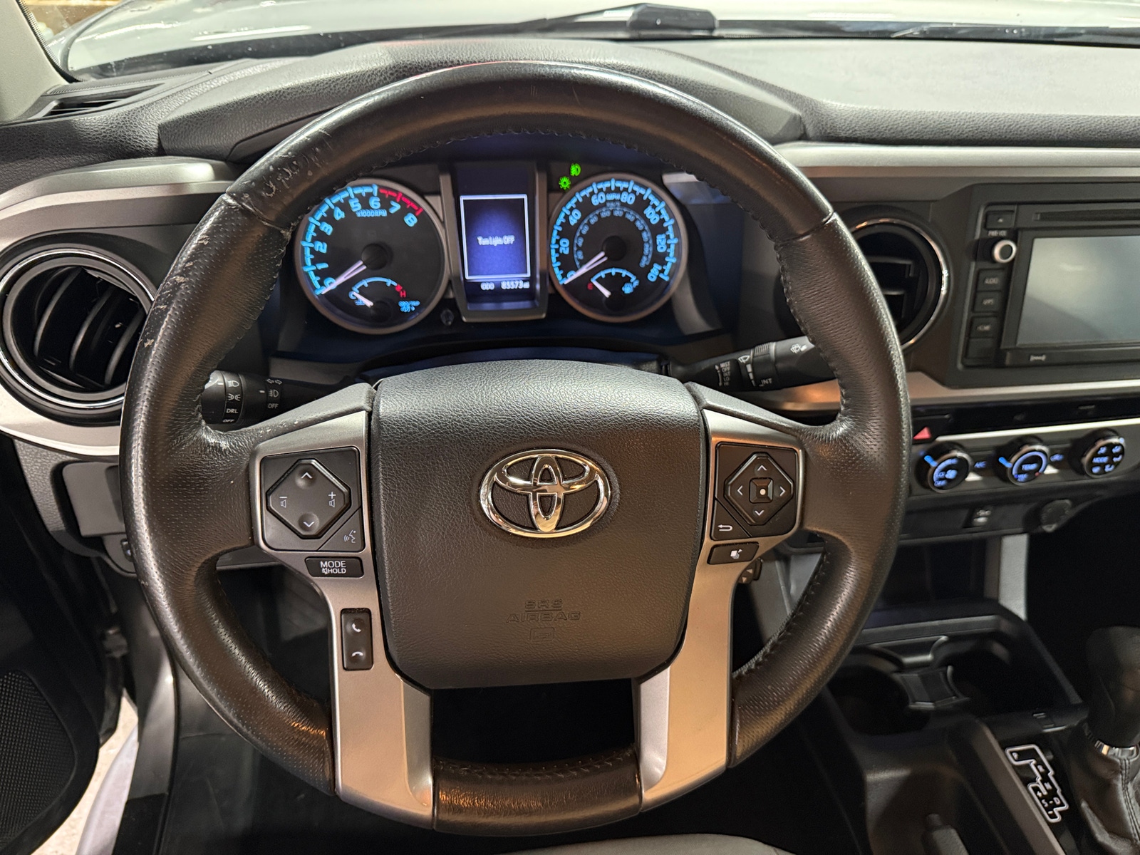 Thumbnail: 2017 Toyota Tacoma - 5