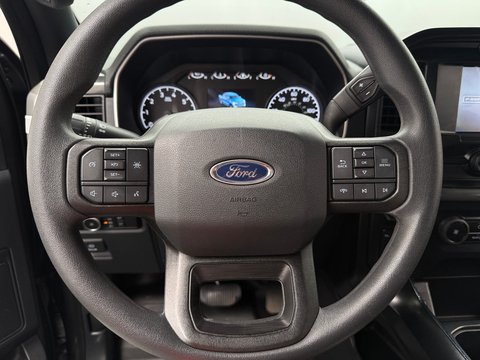 Thumbnail: 2023 Ford Econoline - 5