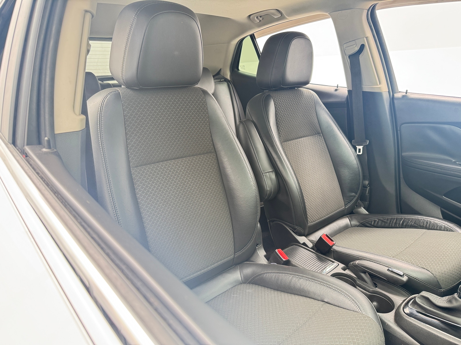 Thumbnail: 2017 Buick Encore - 2
