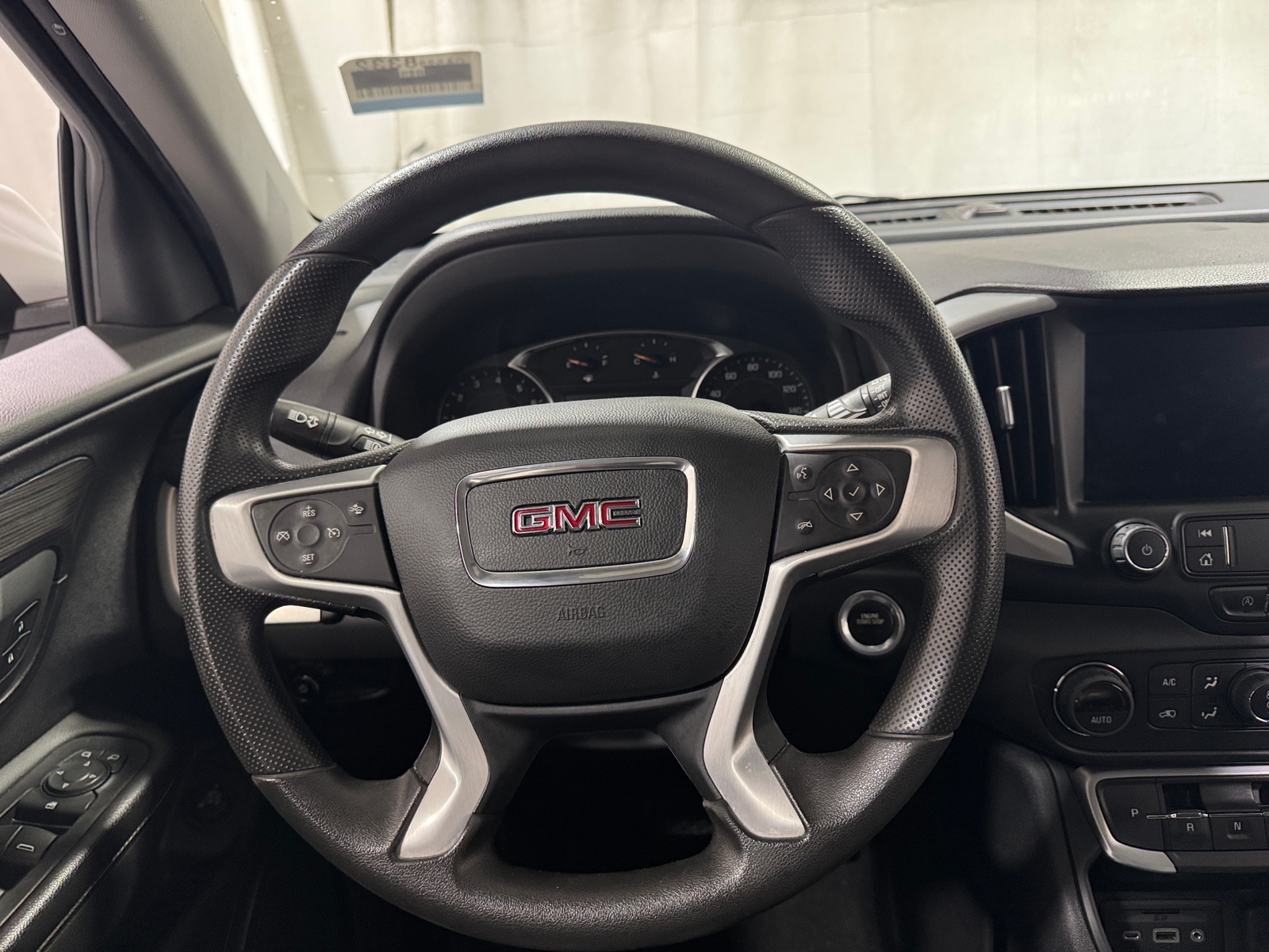 Thumbnail: 2022 GMC Terrain - 5