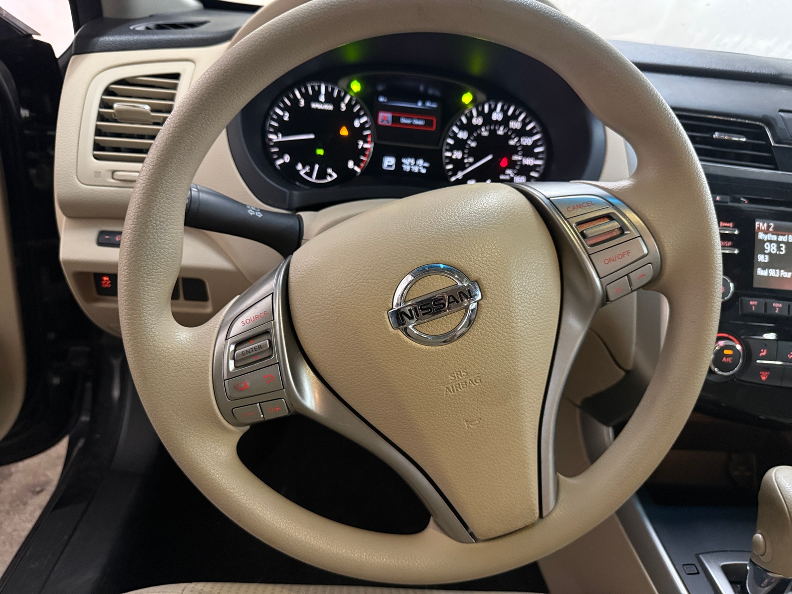 Thumbnail: 2015 Nissan Altima - 5