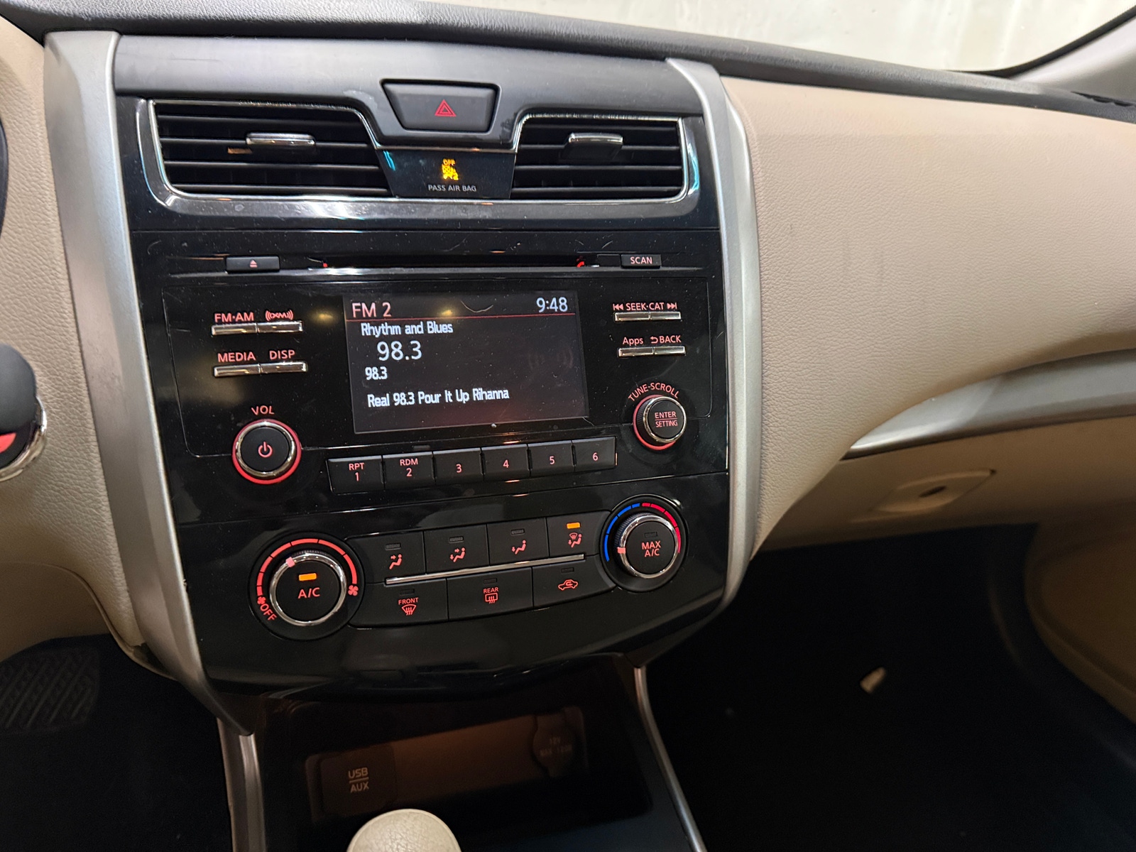 Thumbnail: 2015 Nissan Altima - 4