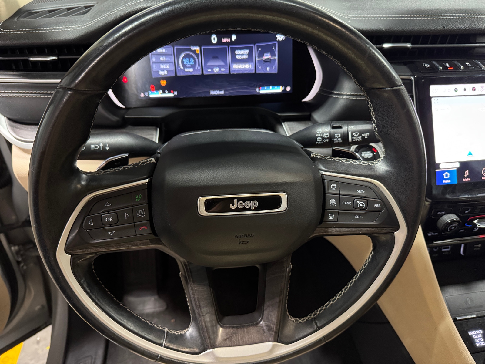 Thumbnail: 2021 Jeep Grand Cherokee L - 4