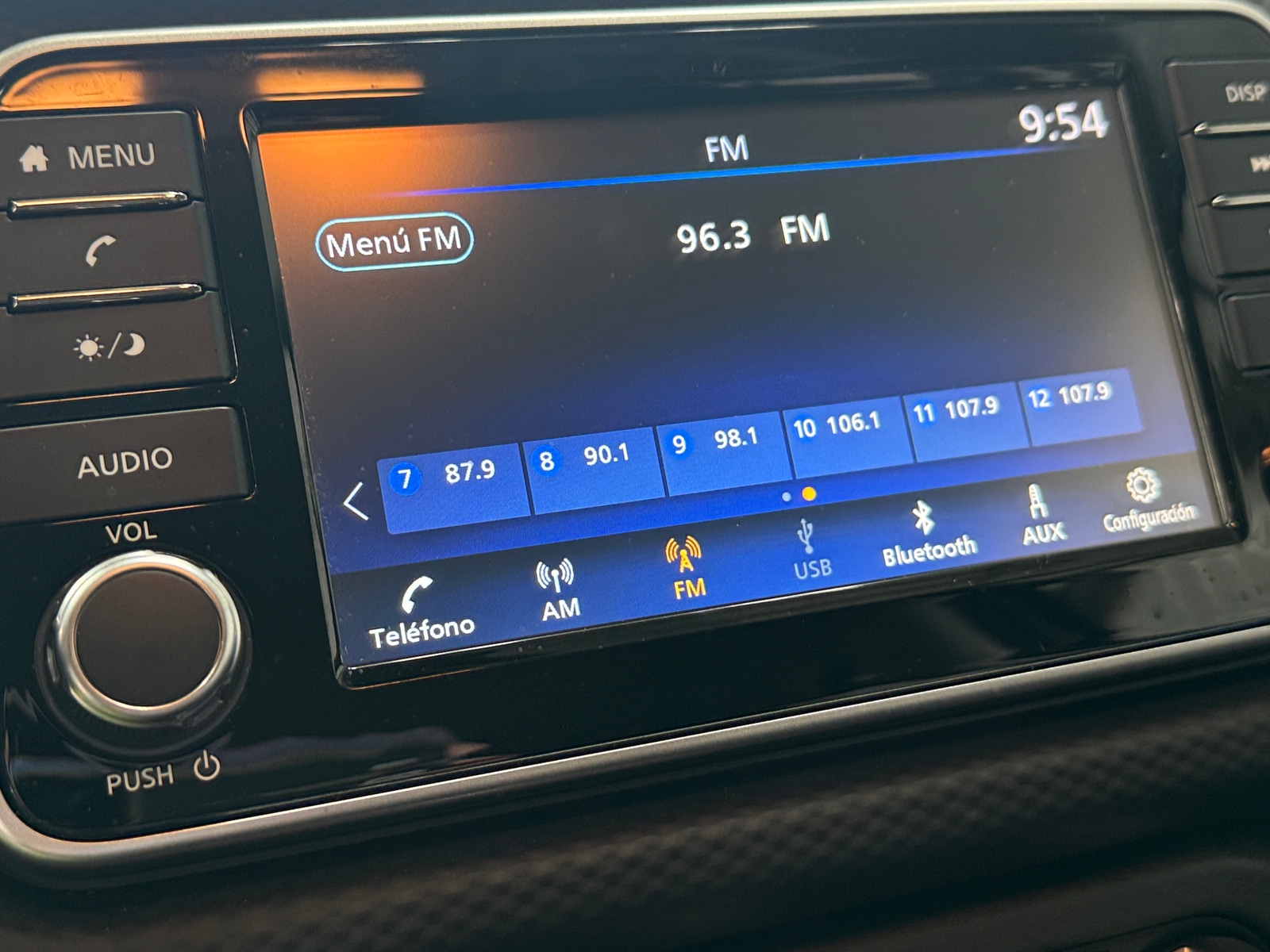 Thumbnail: 2025 Nissan Kicks - 4