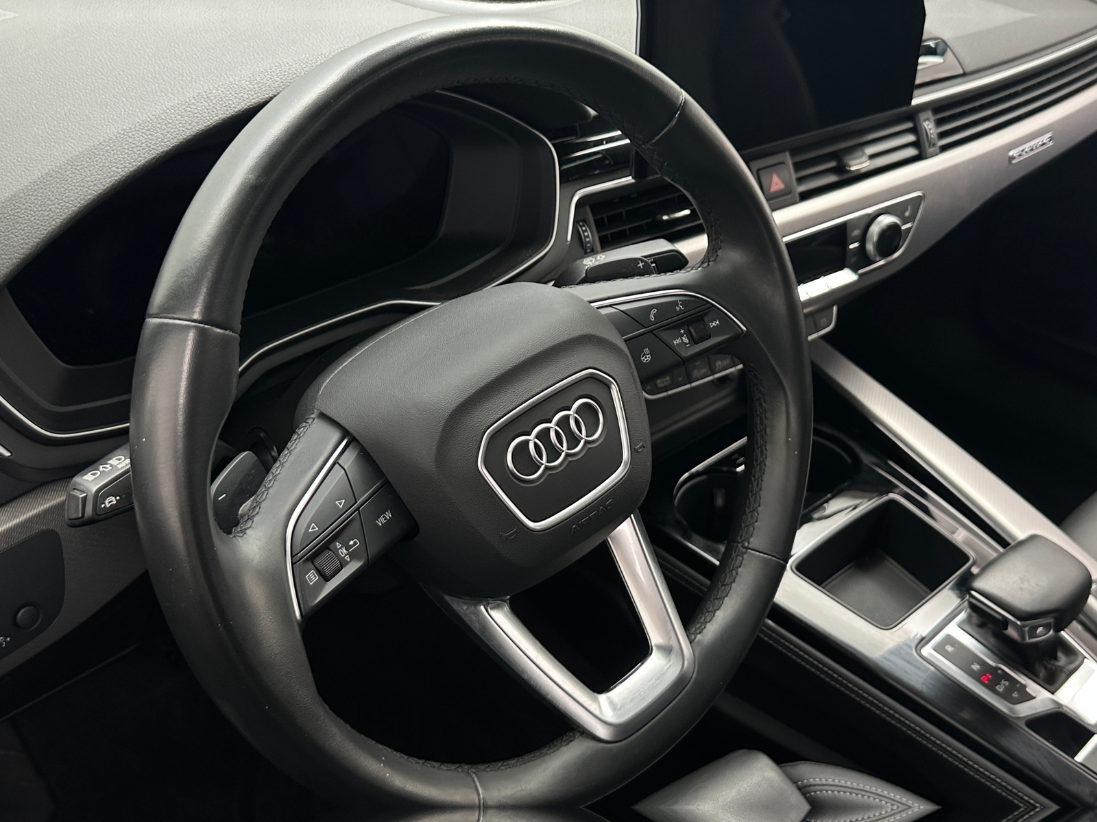 Thumbnail: 2023 Audi A4 - 4