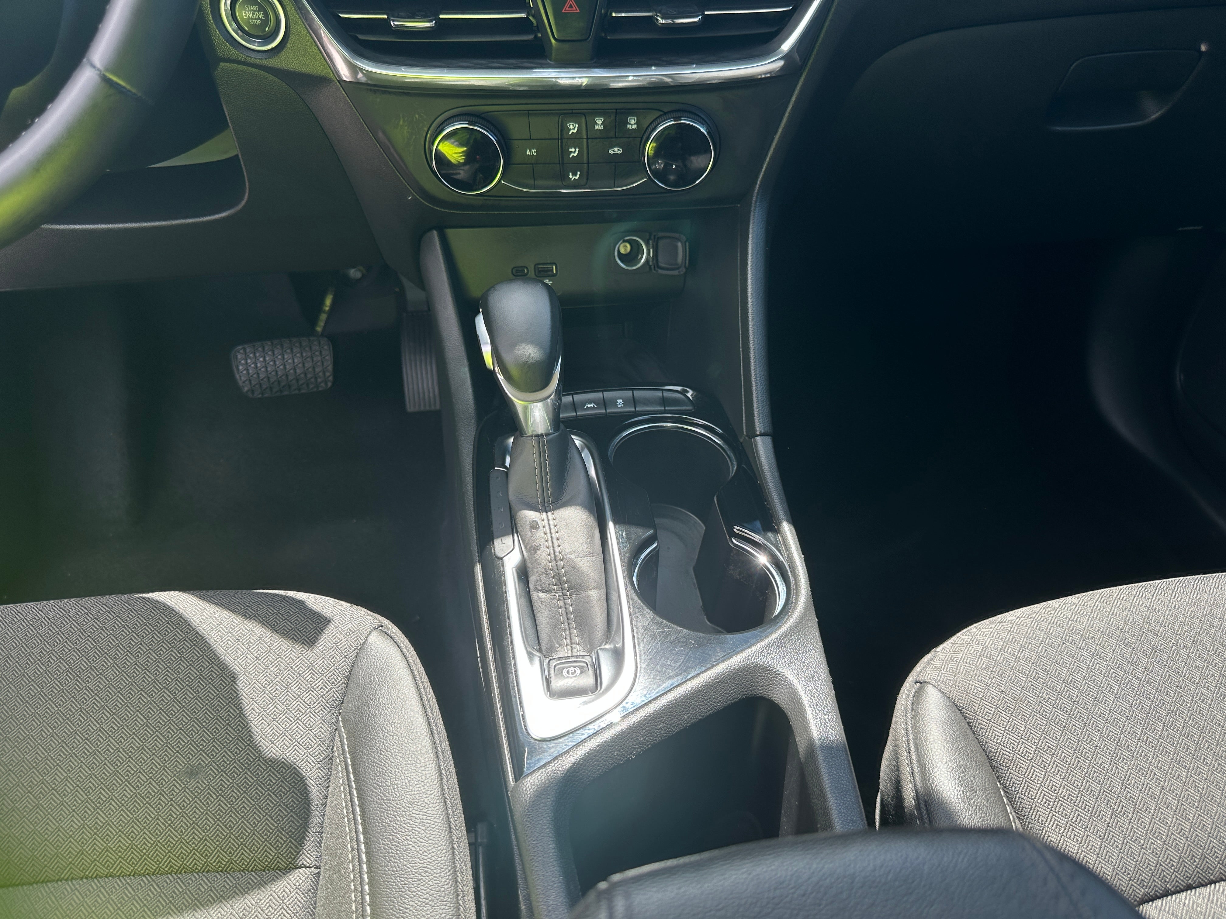 2025 Buick Encore GX Preferred - Photo 5