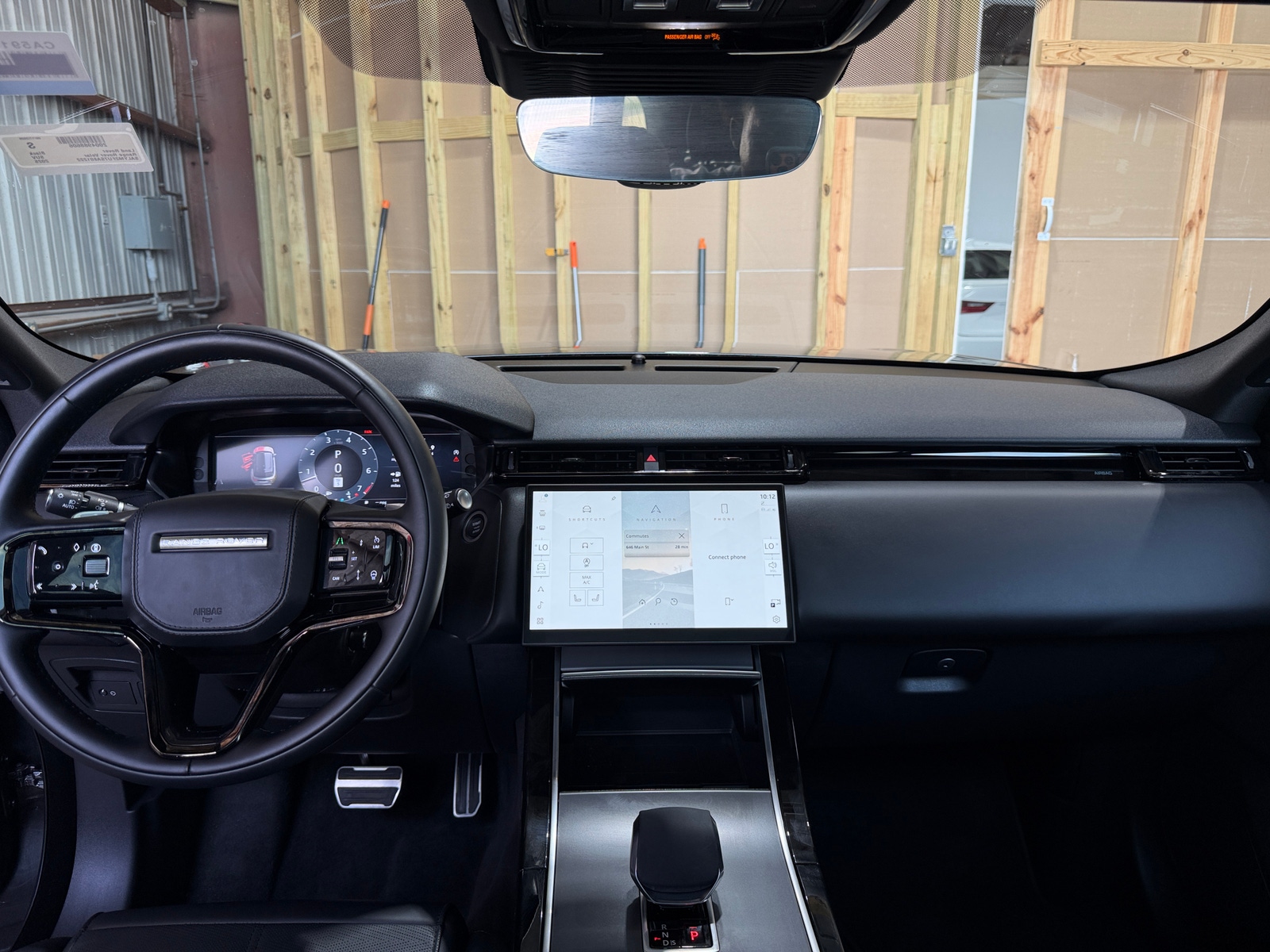 Thumbnail: 2025 Land Rover Range Rover Velar - 2