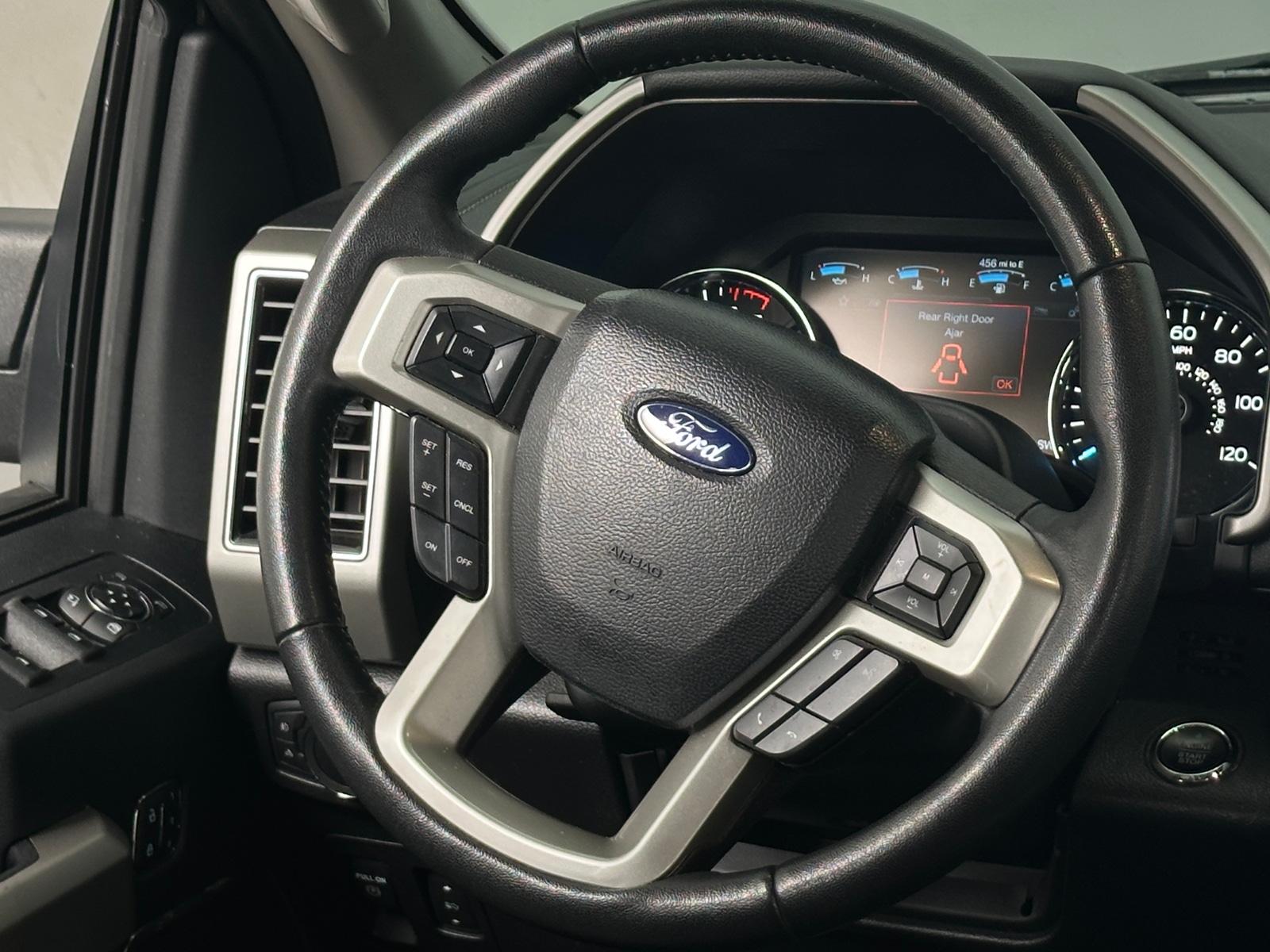 Thumbnail: 2020 Ford Econoline - 4