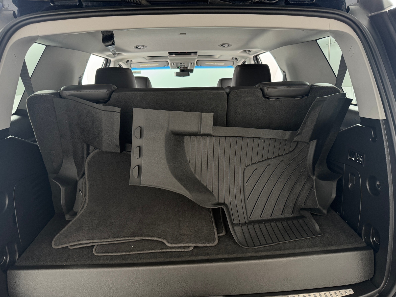 Thumbnail: 2019 Cadillac Escalade - 6